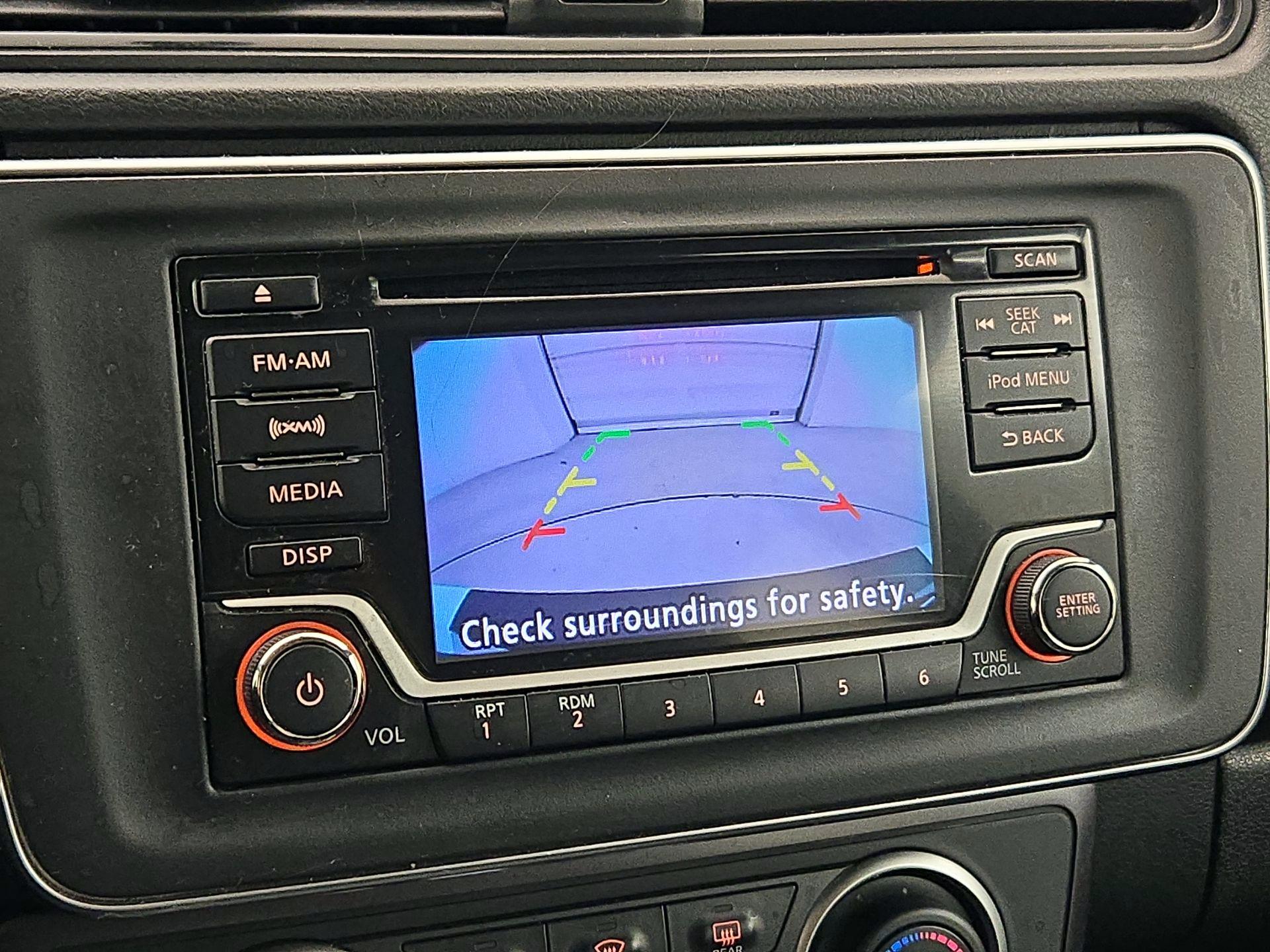 Thumbnail: 2019 Nissan Leaf - 14