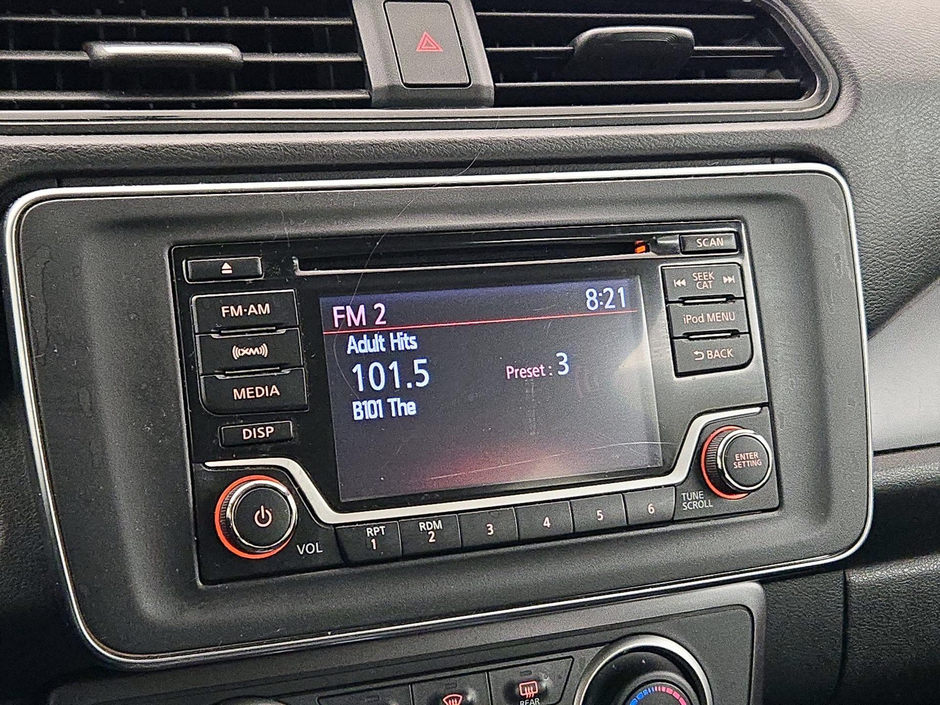 Thumbnail: 2019 Nissan Leaf - 15