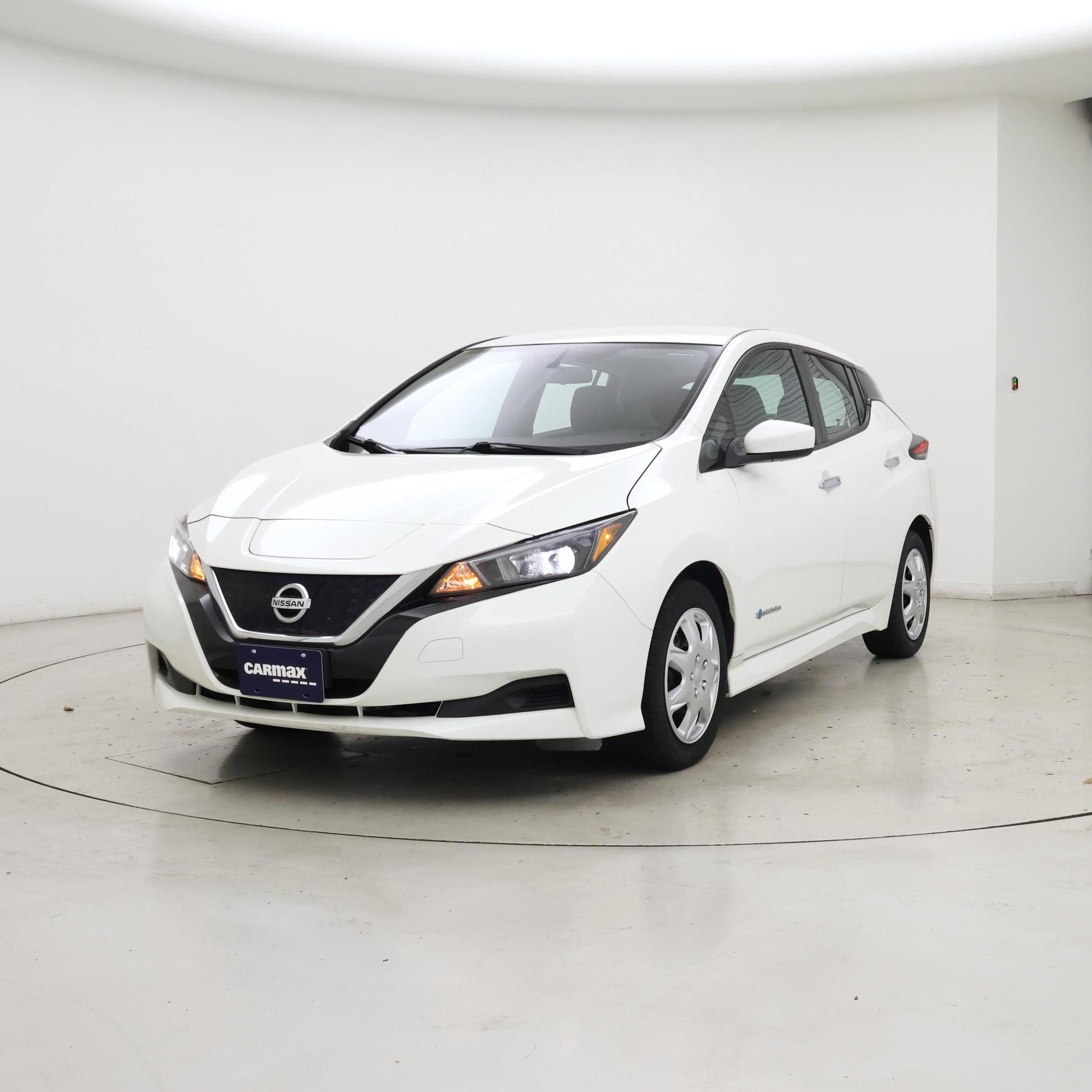 Thumbnail: 2019 Nissan Leaf - 4