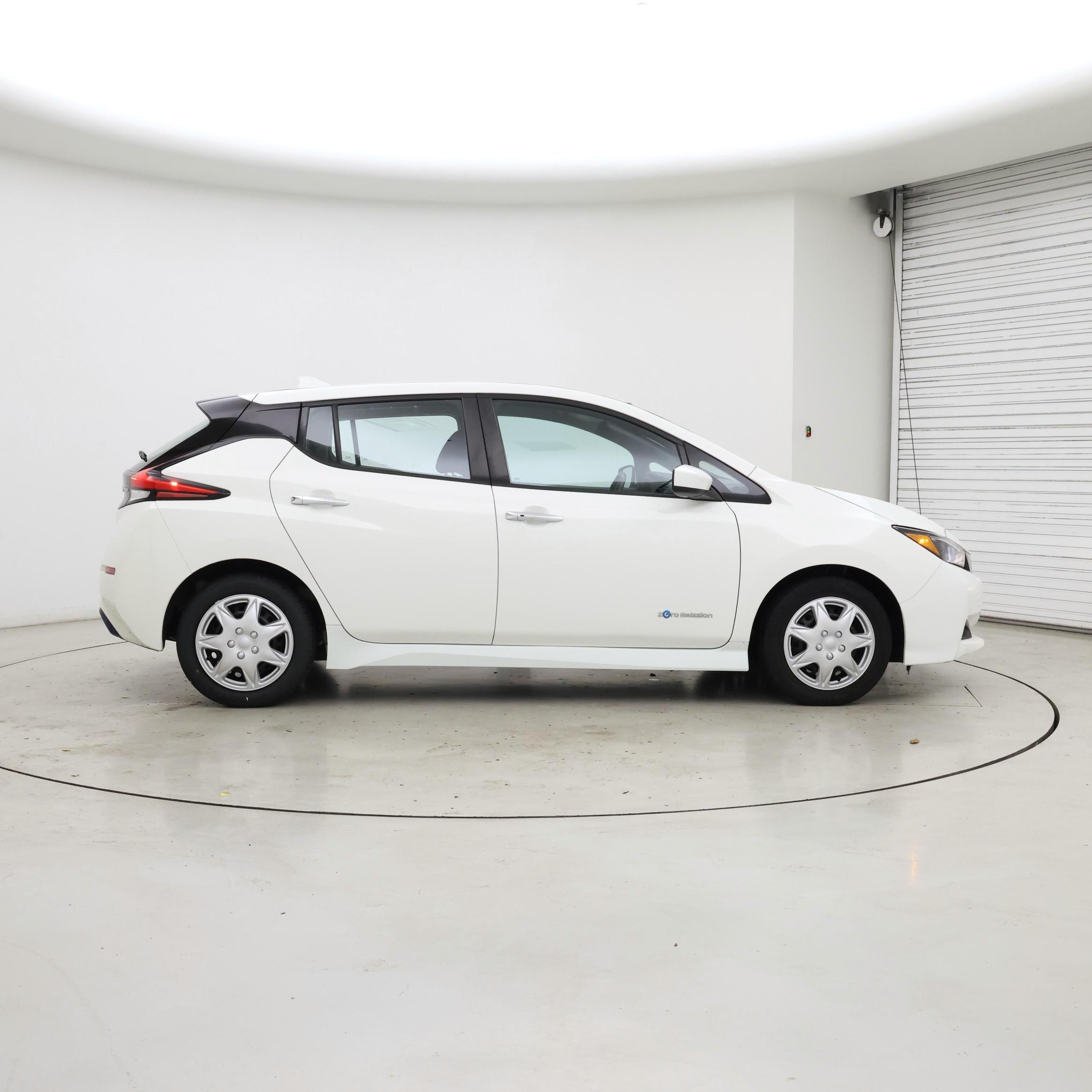 Thumbnail: 2019 Nissan Leaf - 7