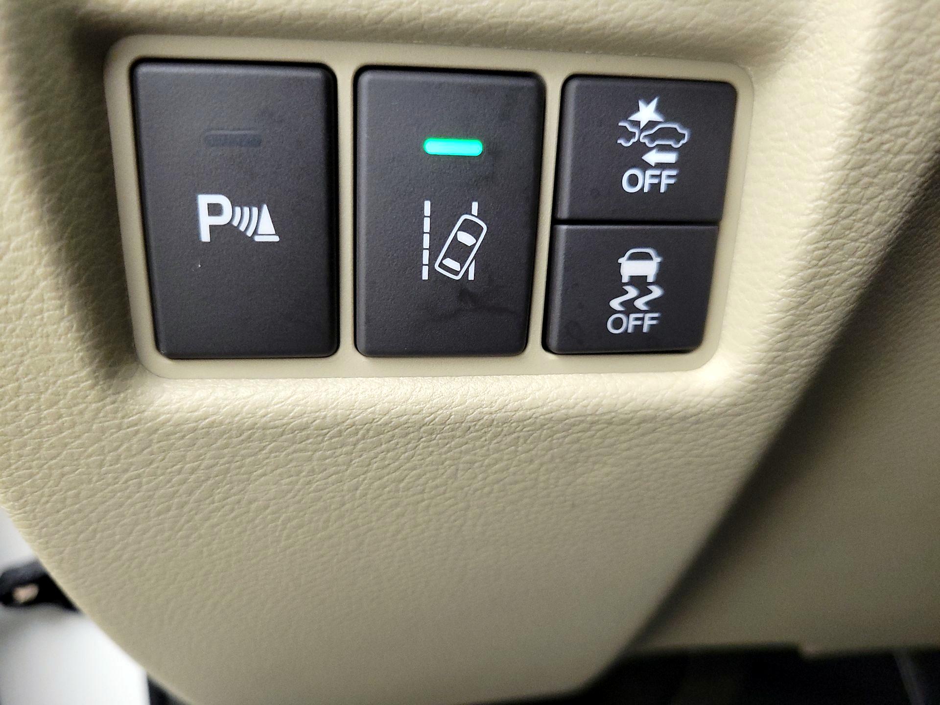 Thumbnail: 2016 Acura MDX - 13