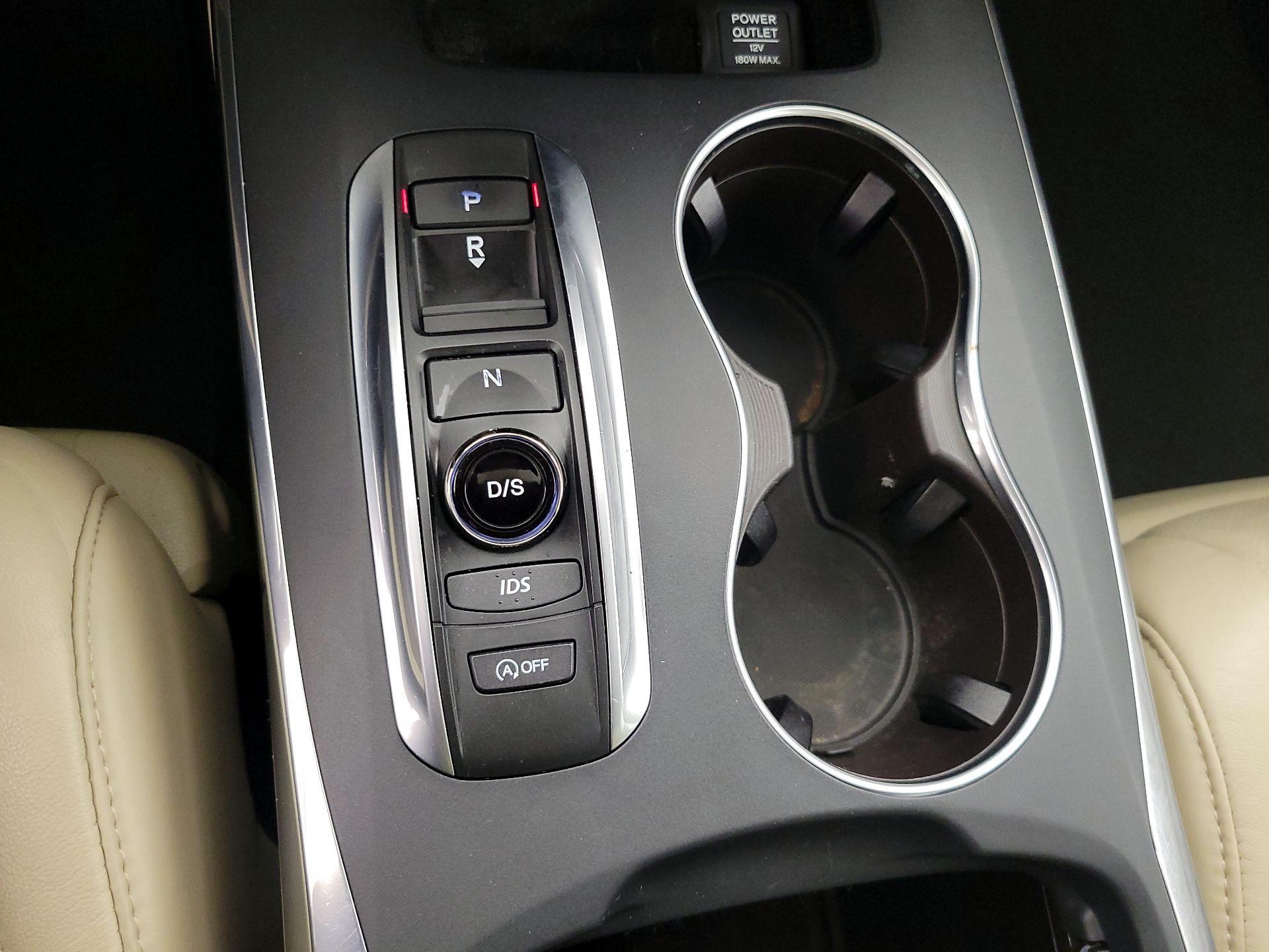 Thumbnail: 2016 Acura MDX - 17