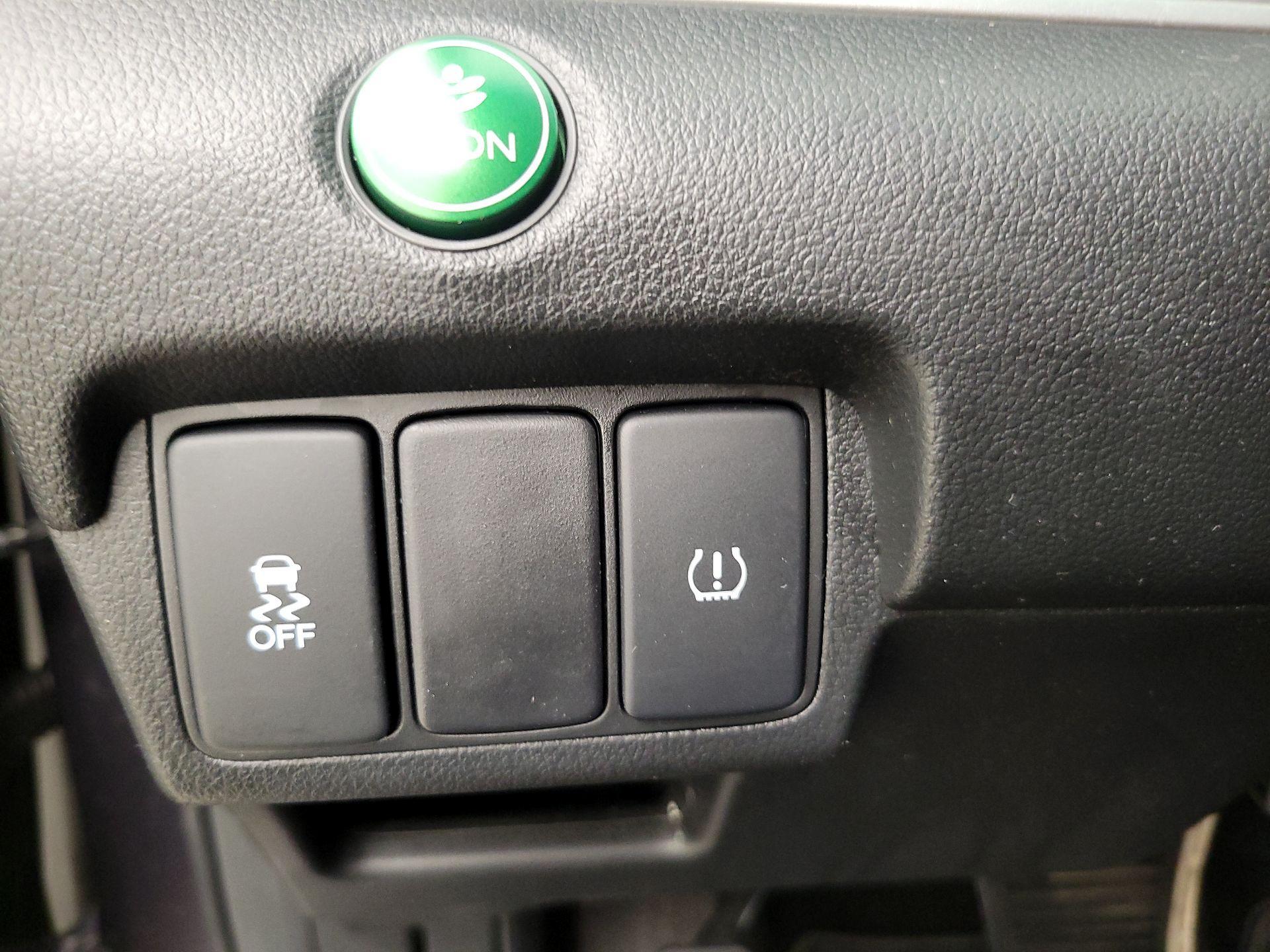 Thumbnail: 2016 Honda CR-V - 13