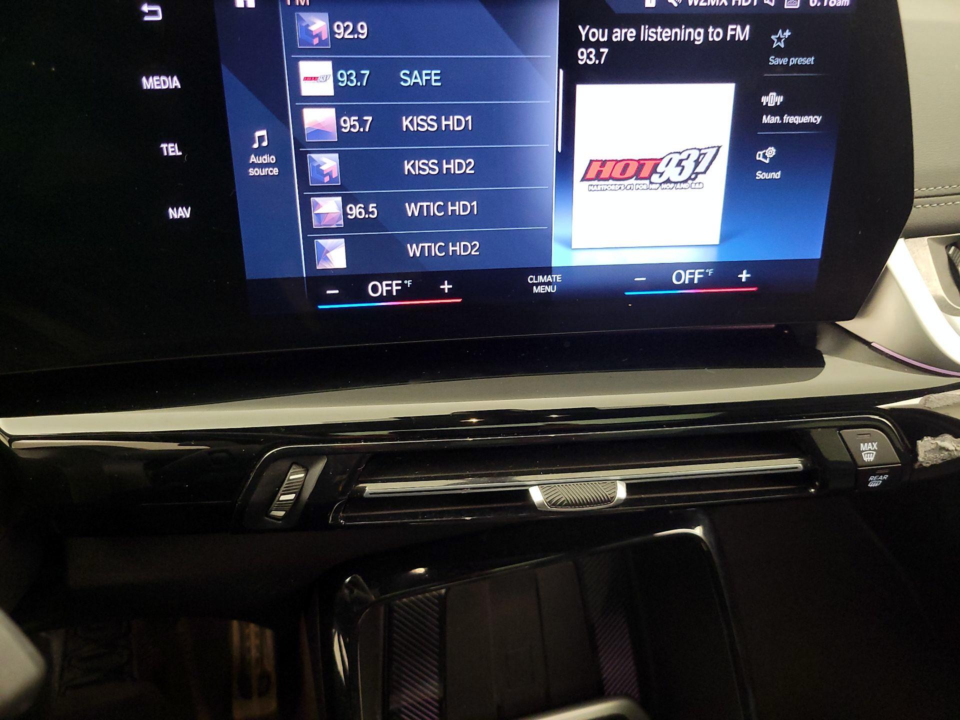 Thumbnail: 2023 BMW X1 - 16