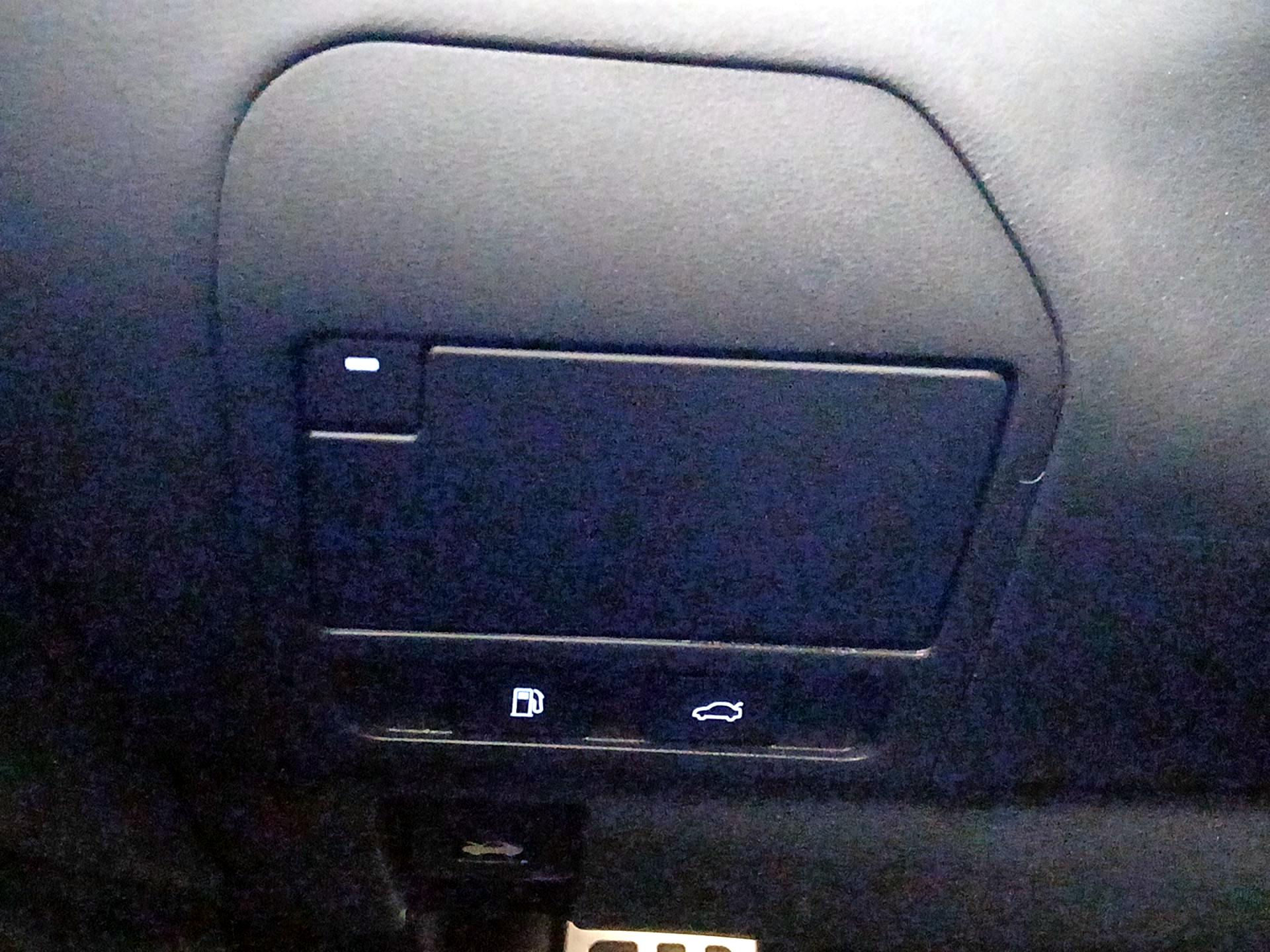 Thumbnail: 2018 Lexus LS - 13