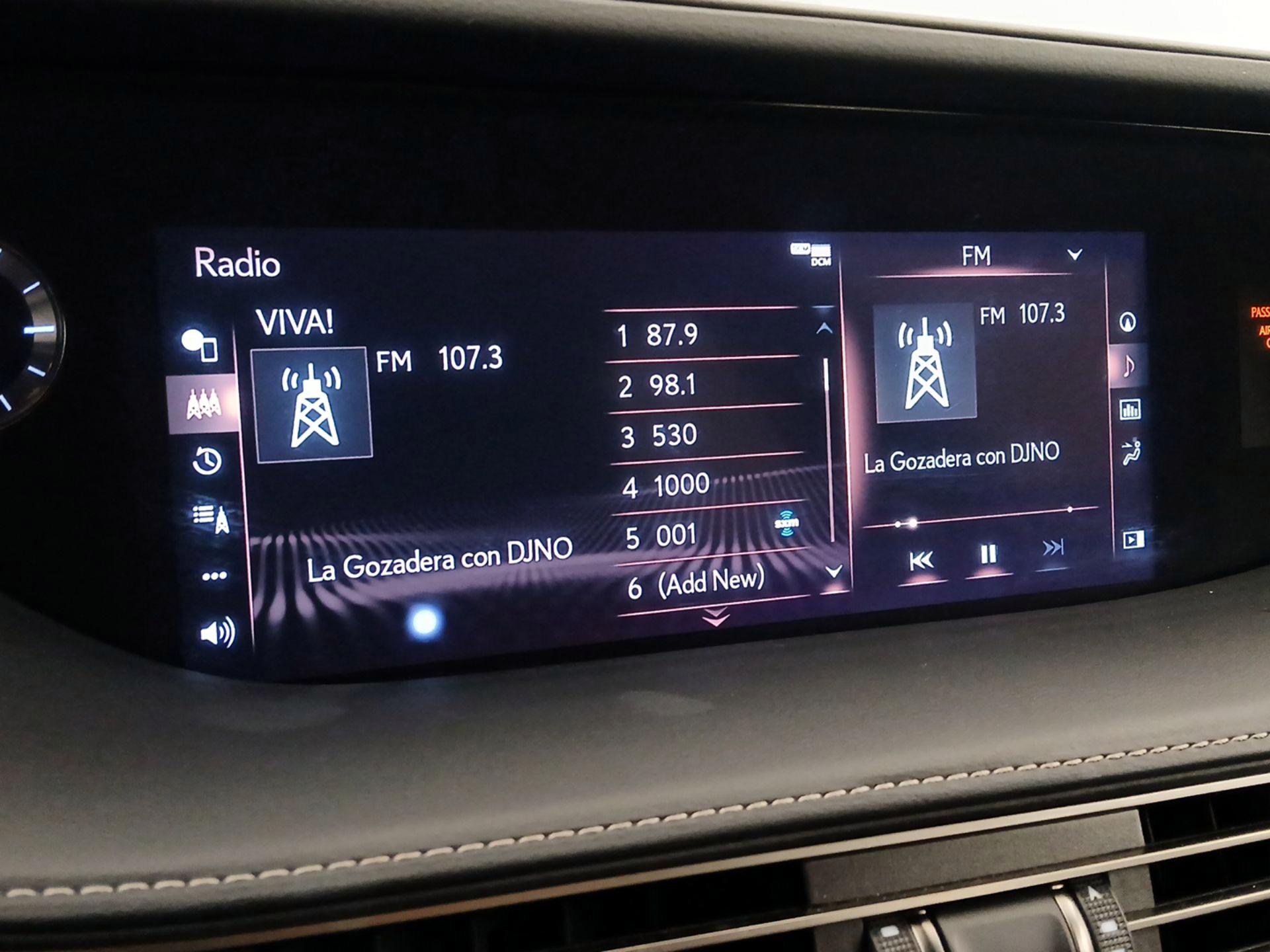 Thumbnail: 2018 Lexus LS - 16