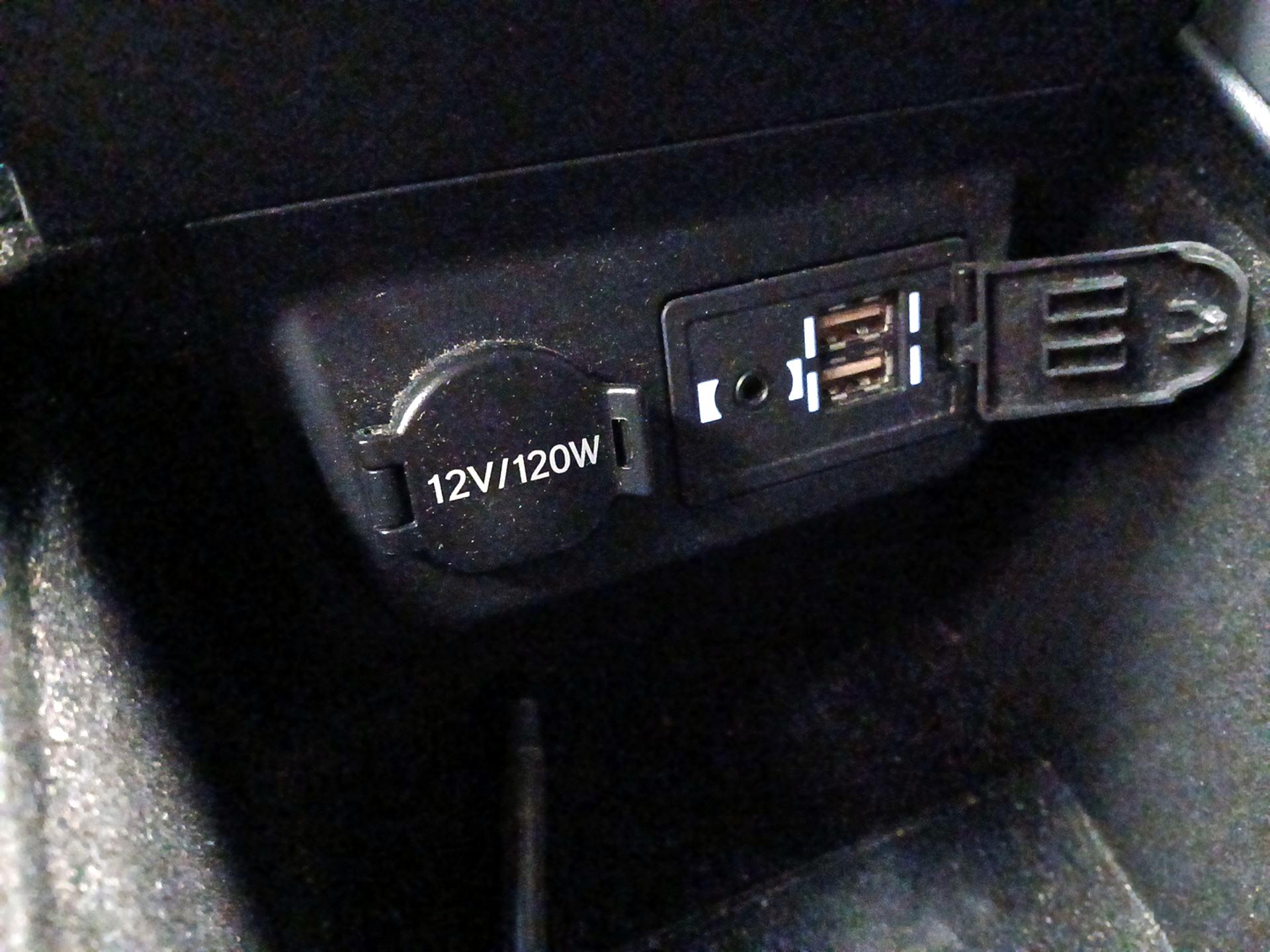 Thumbnail: 2018 Lexus LS - 19