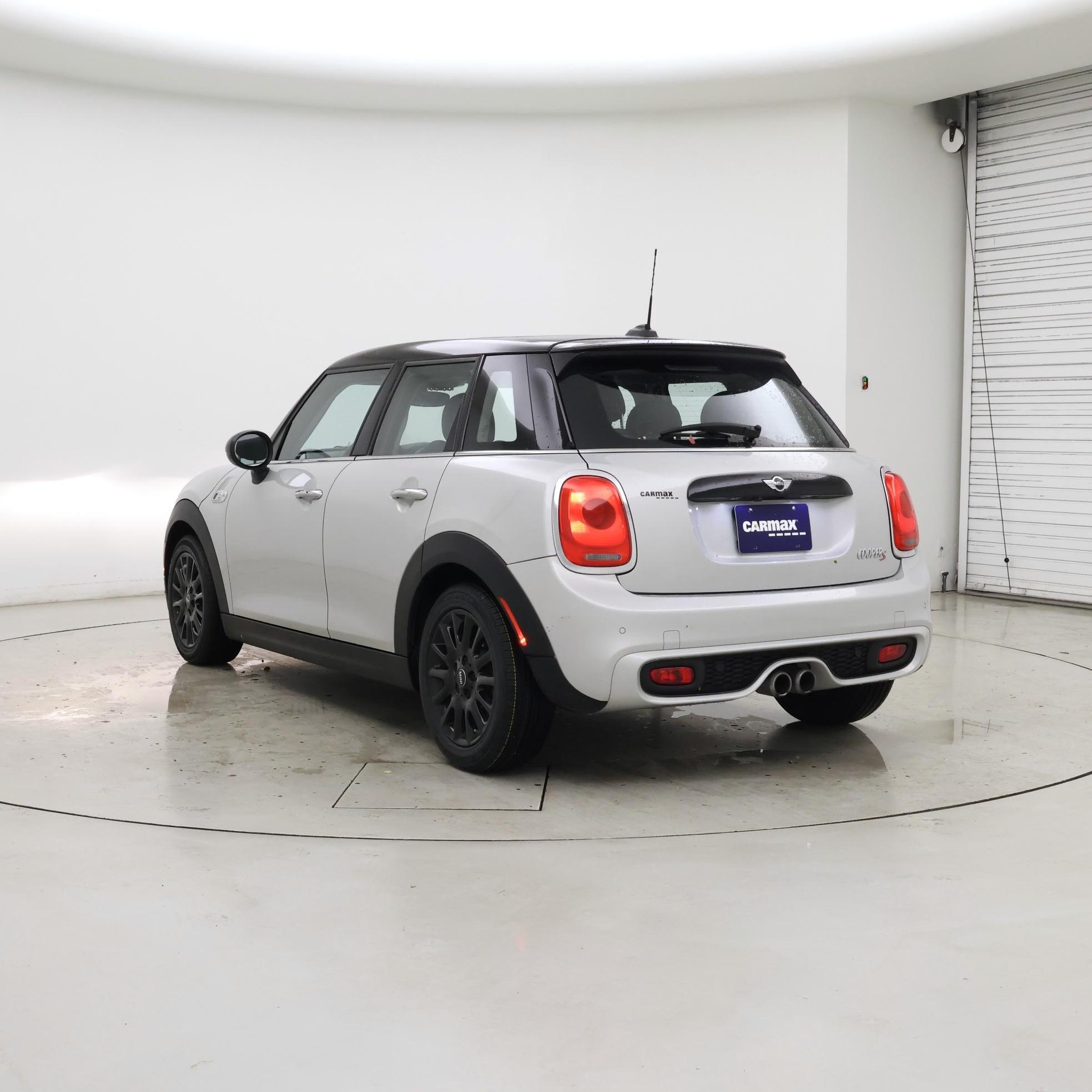 Thumbnail: 2018 MINI Cooper Hardtop - 2