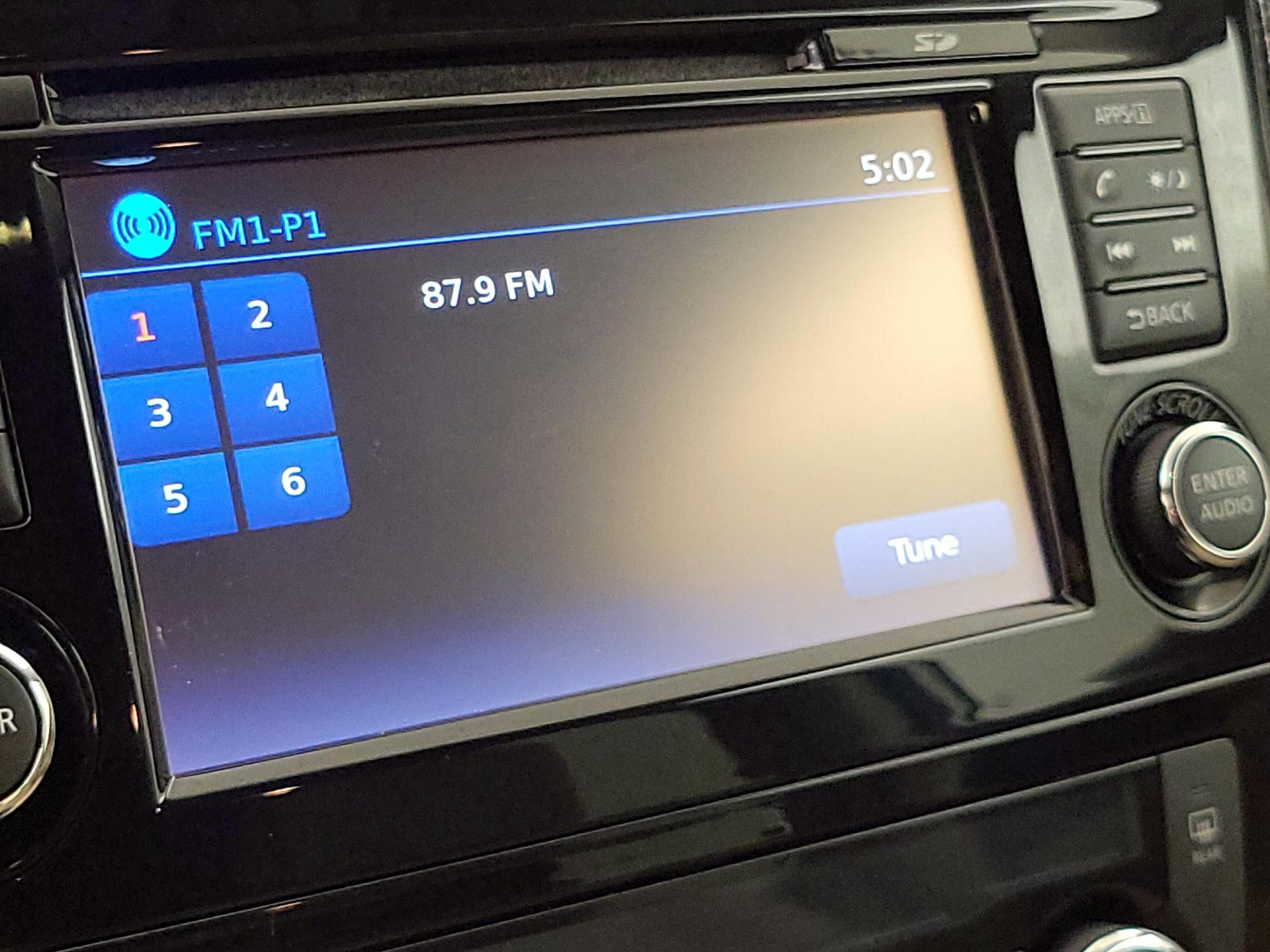 Thumbnail: 2016 Nissan Rogue - 16