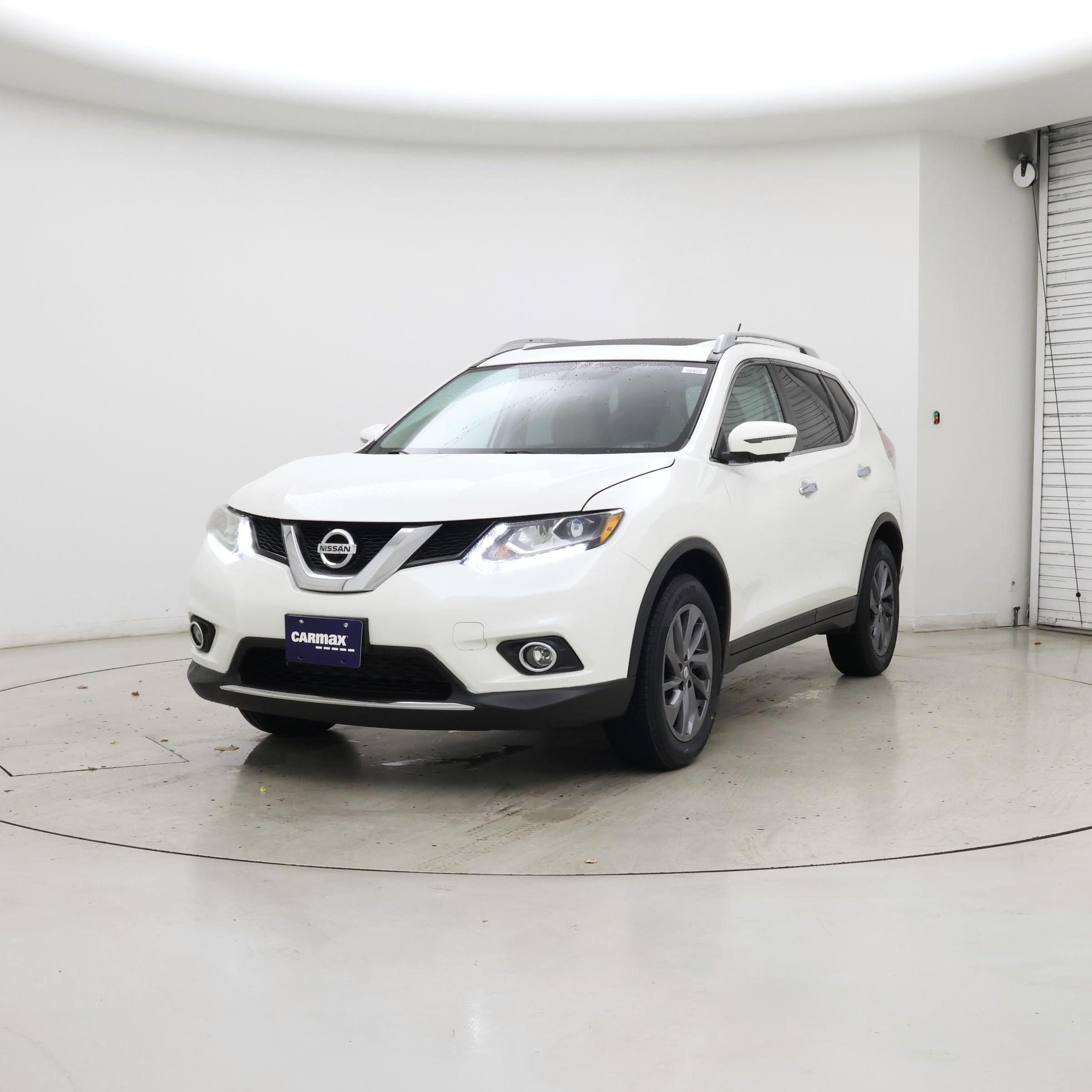 Thumbnail: 2016 Nissan Rogue - 4