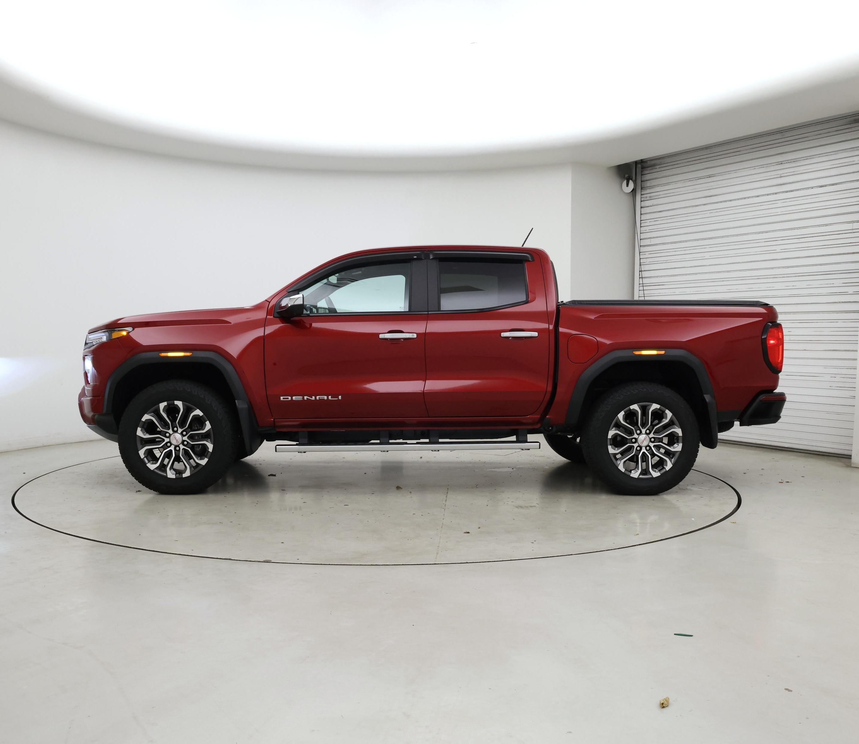 Thumbnail: 2024 GMC Canyon - 3