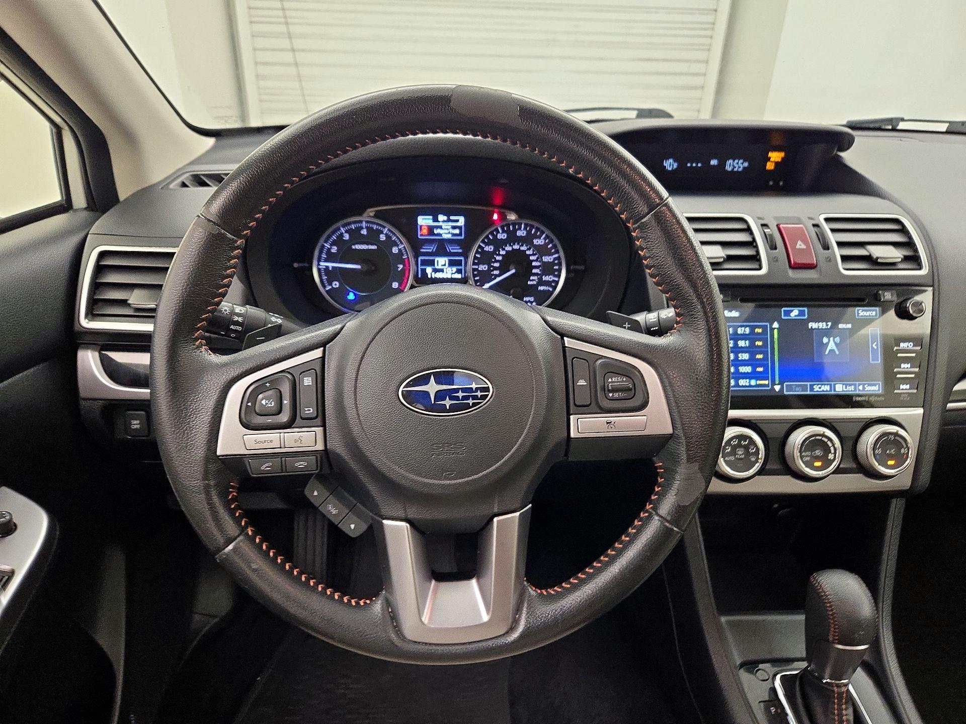 Thumbnail: 2017 Subaru Crosstrek - 10