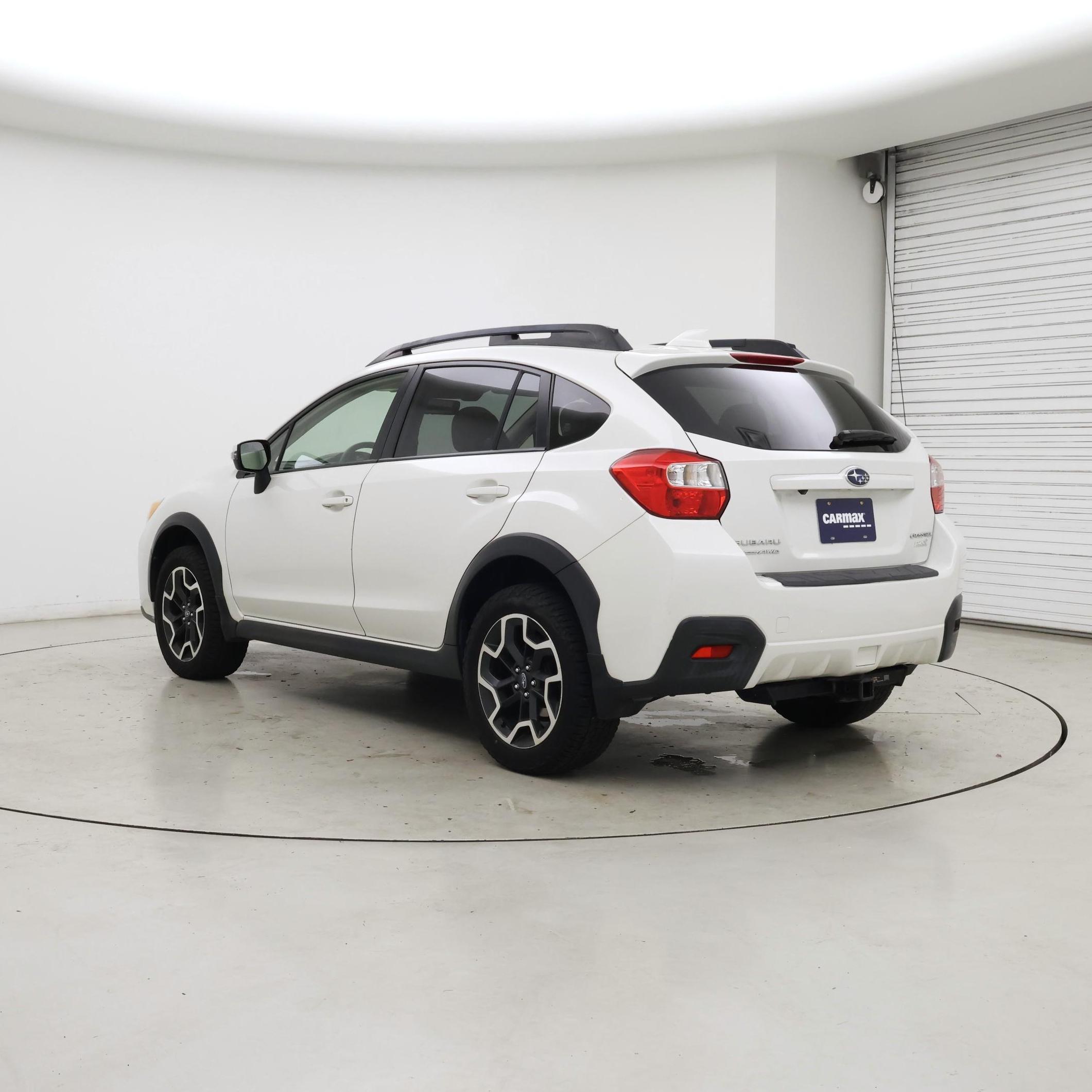 Thumbnail: 2017 Subaru Crosstrek - 2