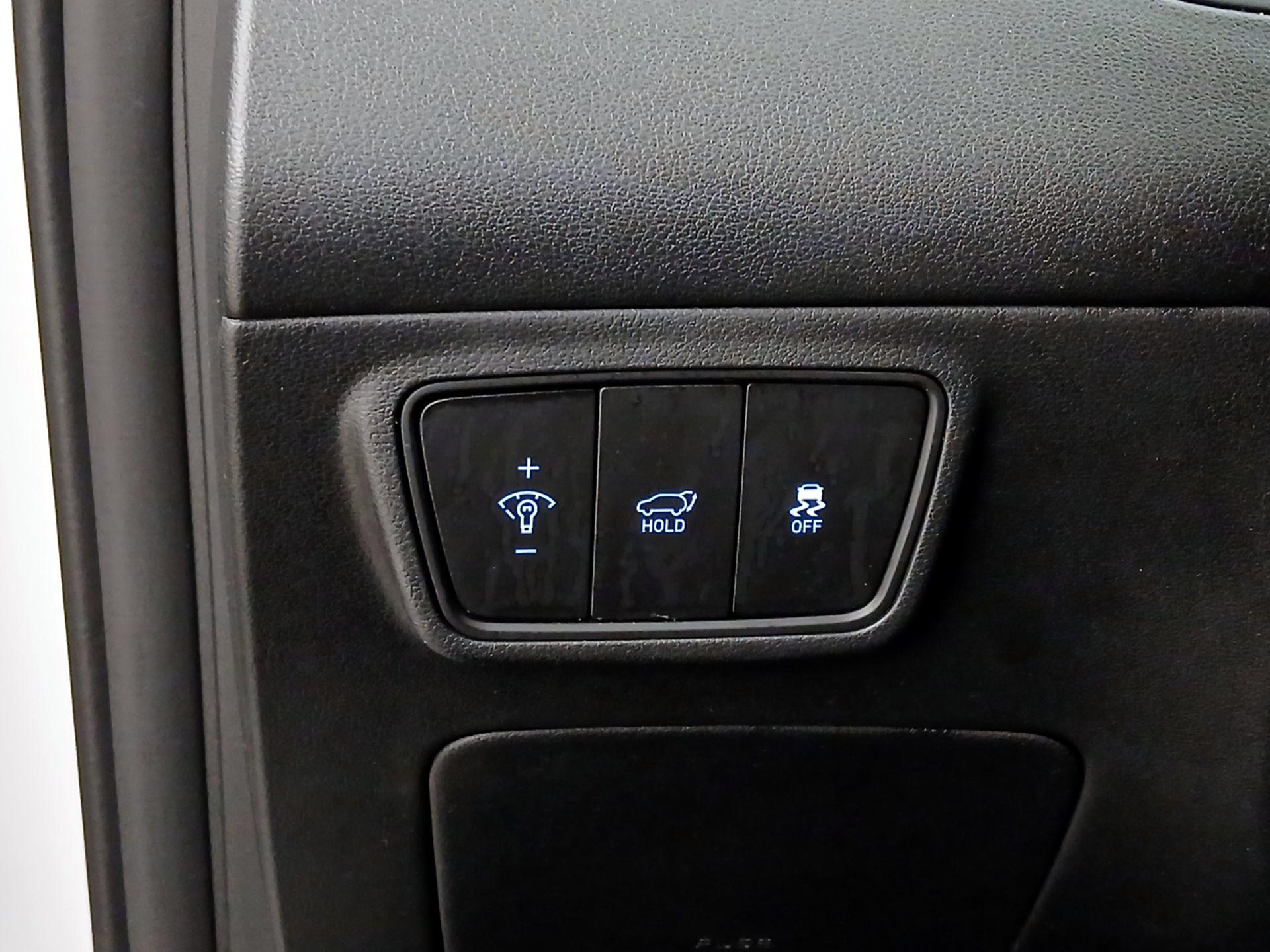 Thumbnail: 2023 Hyundai Tucson - 13