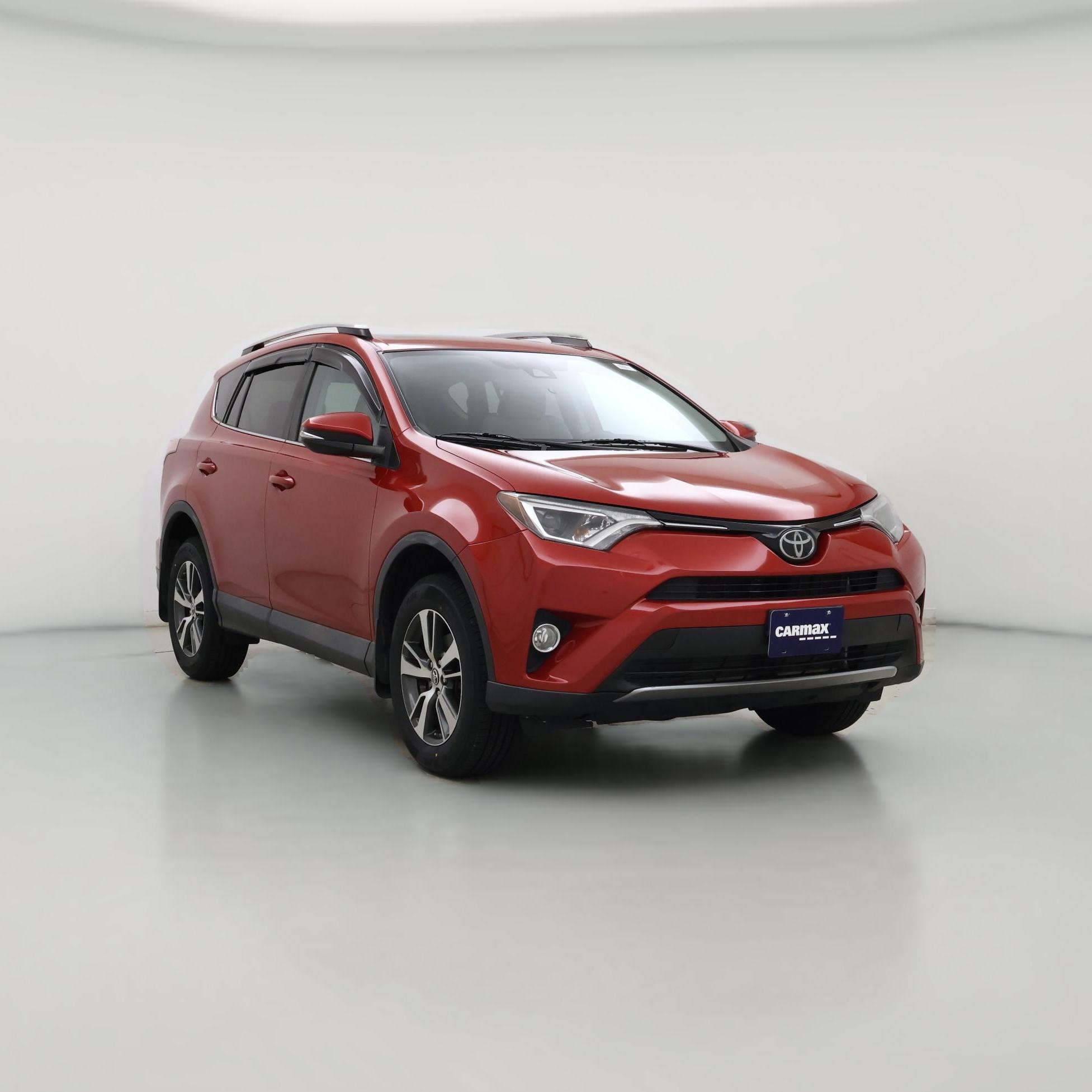 Thumbnail: 2017 Toyota RAV4 - 1
