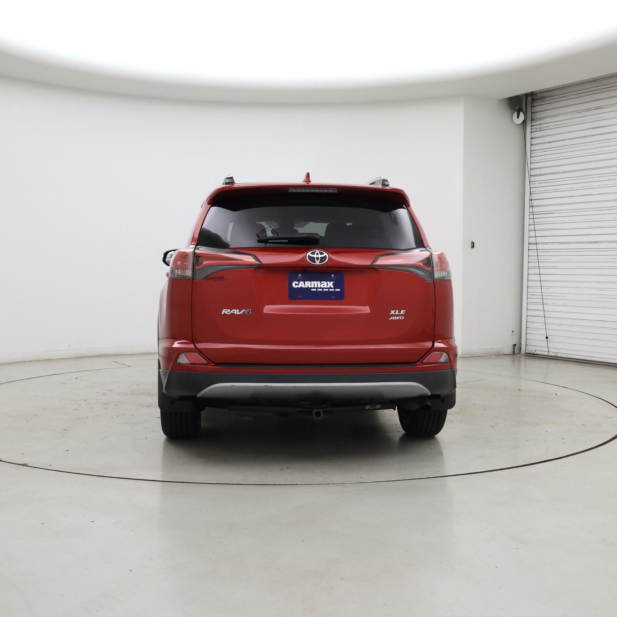 Thumbnail: 2017 Toyota RAV4 - 6