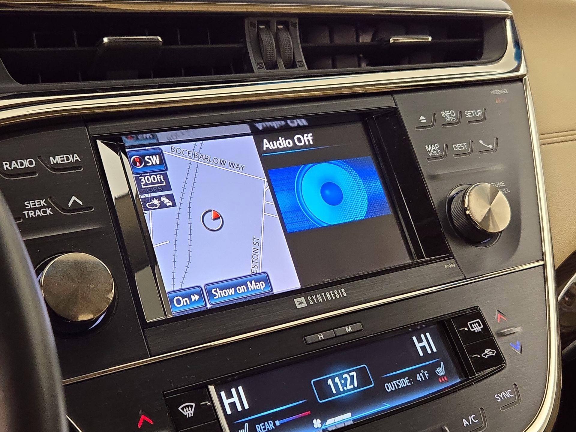 Thumbnail: 2014 Toyota Avalon - 16