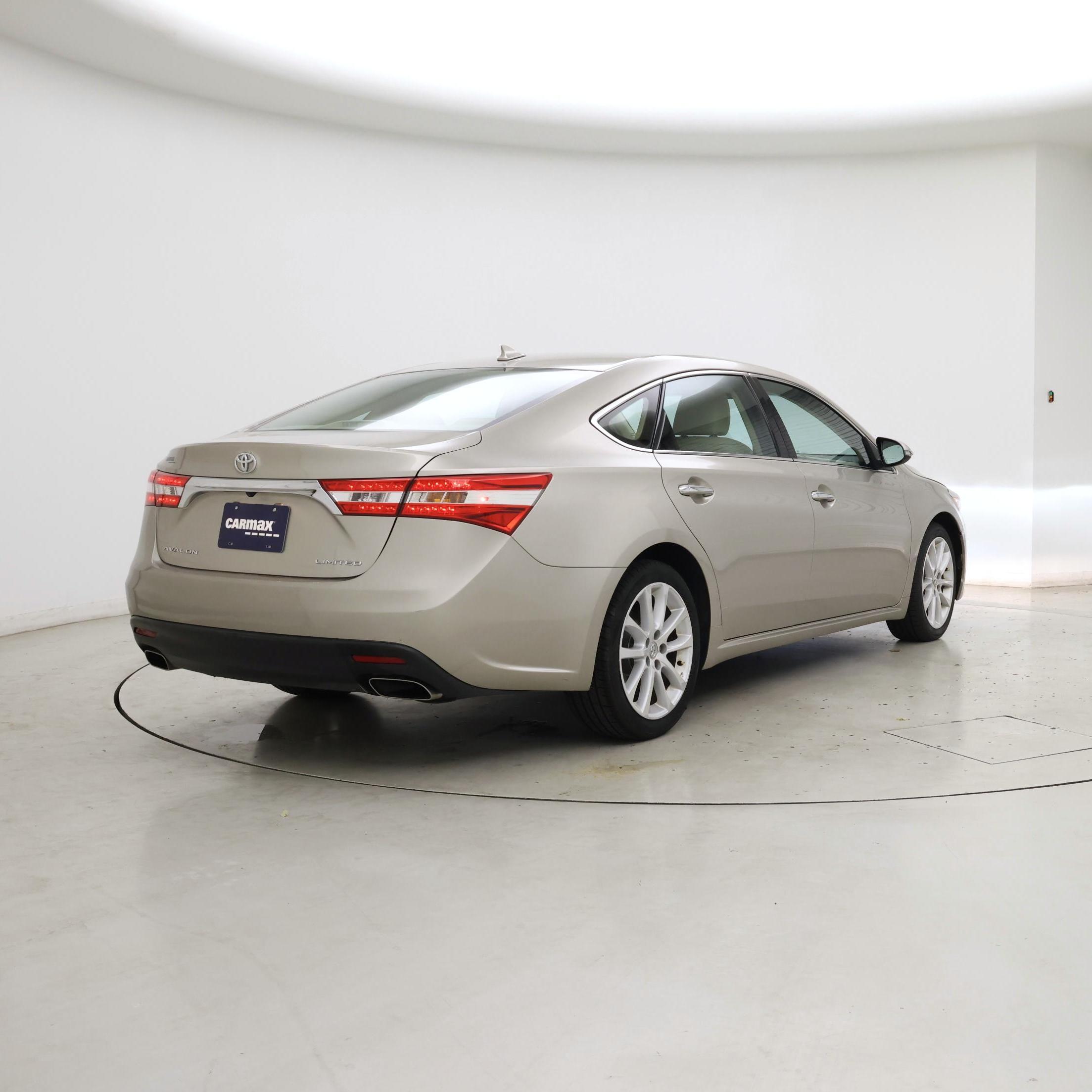 Thumbnail: 2014 Toyota Avalon - 8