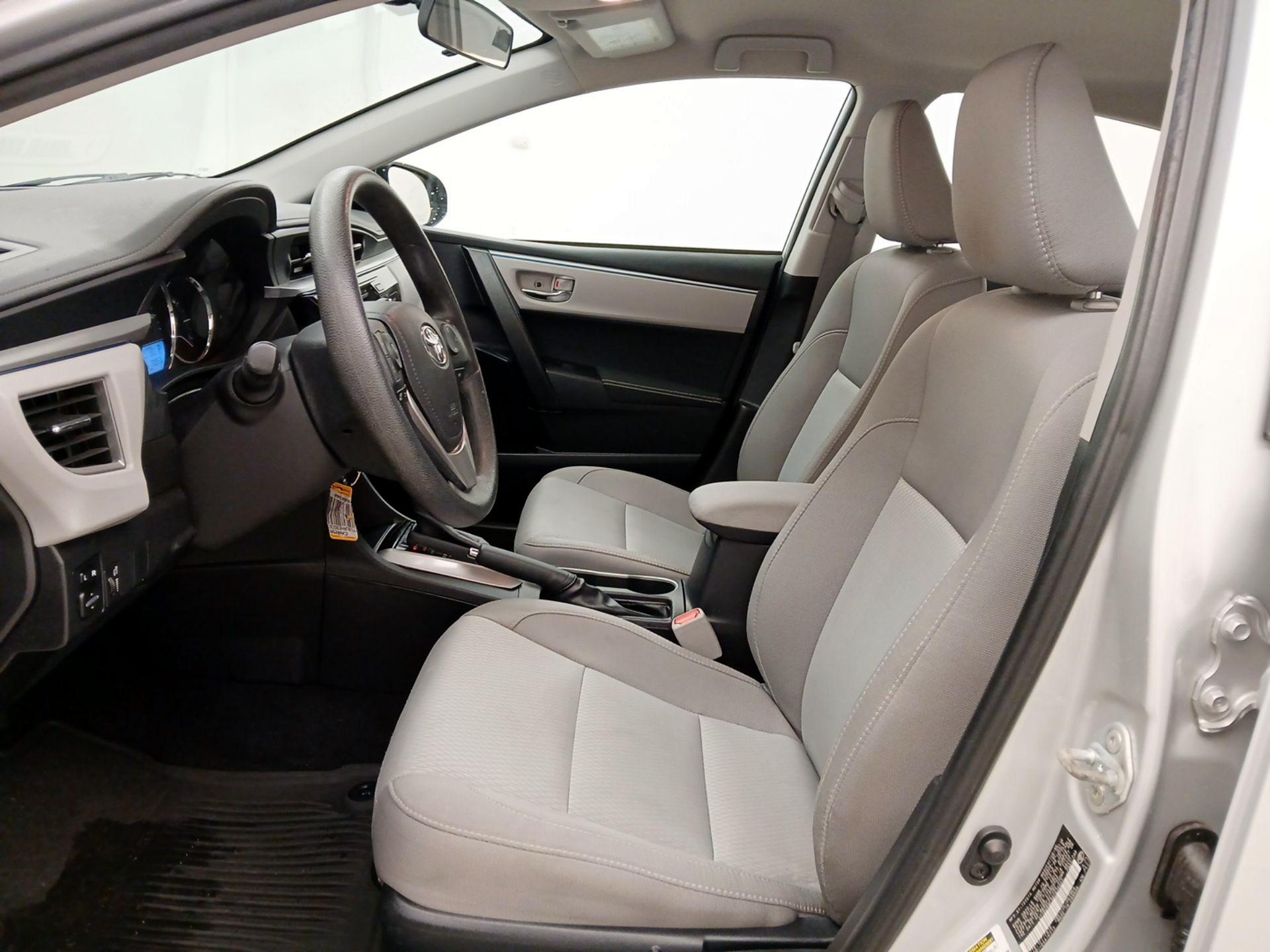 Thumbnail: 2016 Toyota Corolla - 11