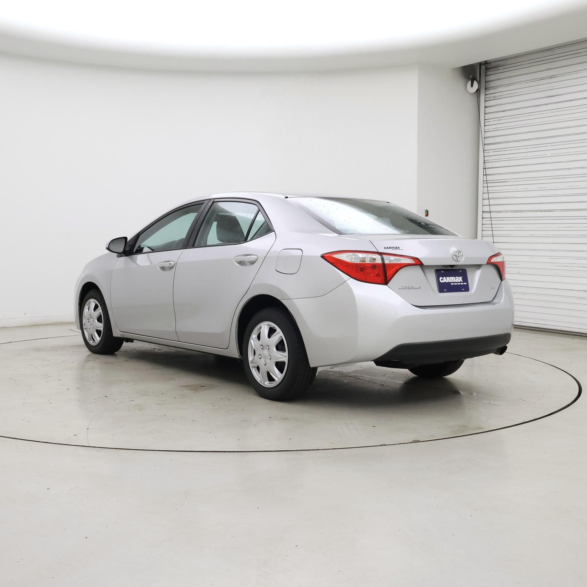 Thumbnail: 2016 Toyota Corolla - 2