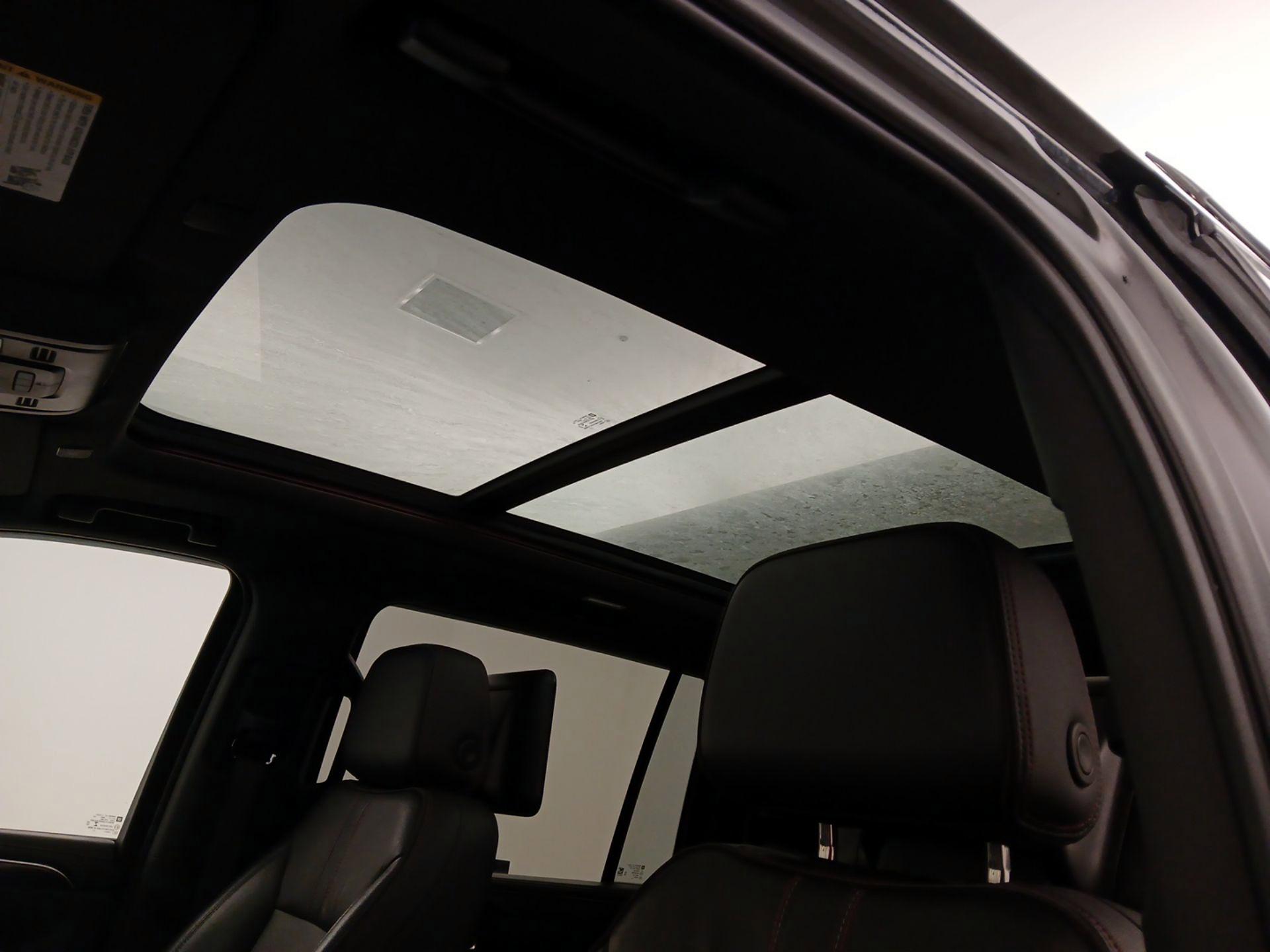 Thumbnail: 2021 Chevrolet Suburban - 20