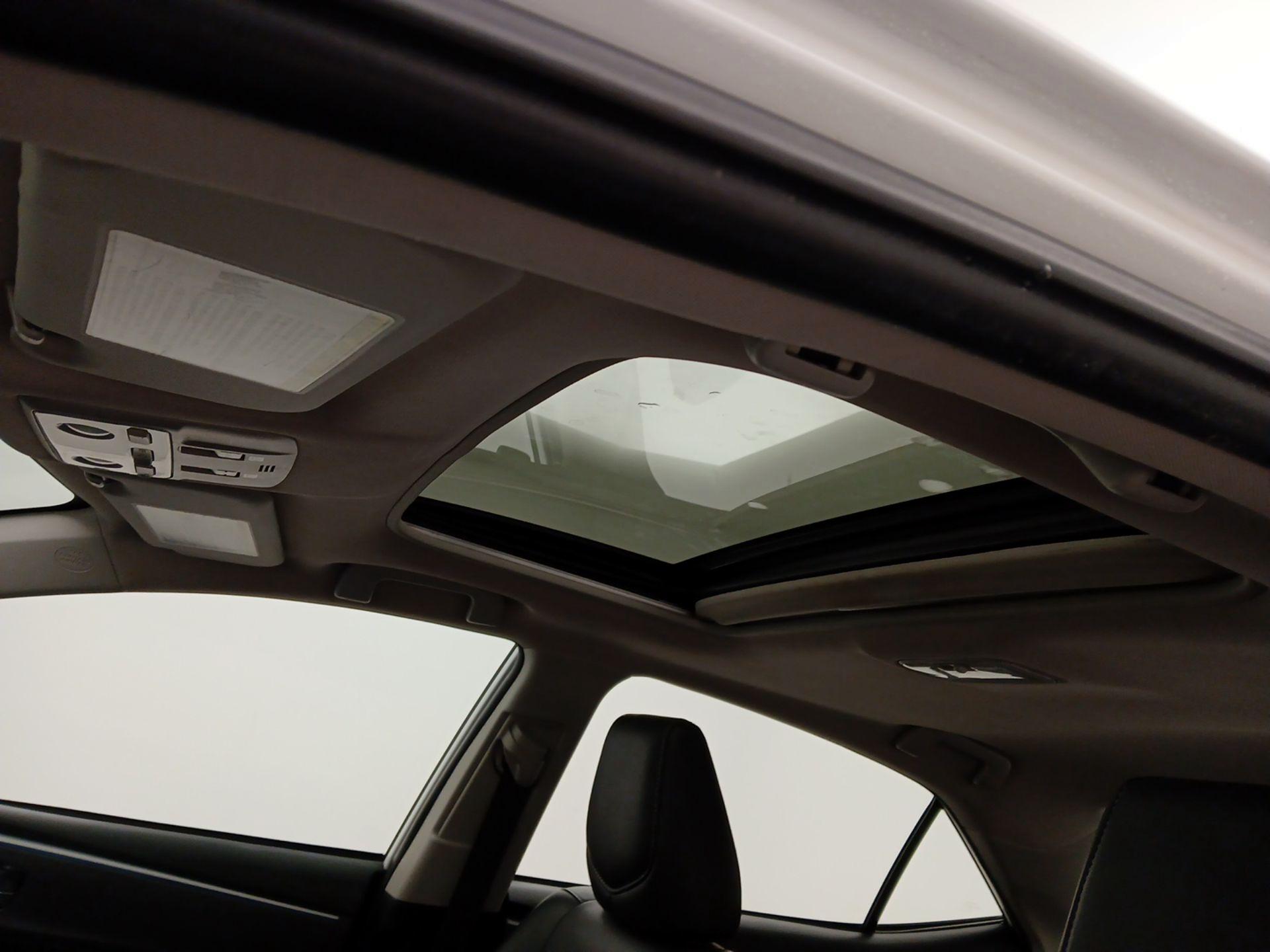 Thumbnail: 2014 Toyota Corolla - 20