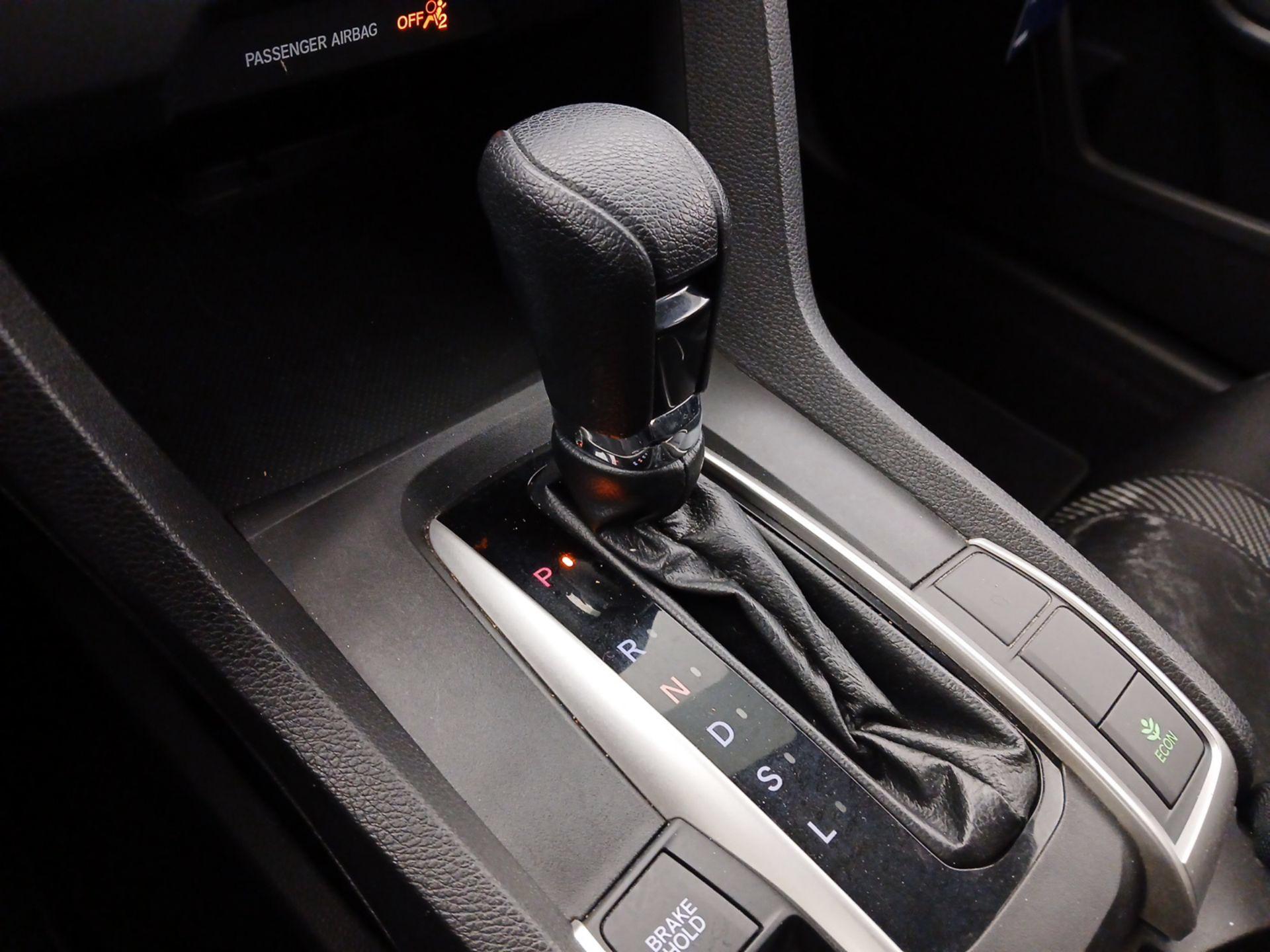 Thumbnail: 2017 Honda Civic - 17