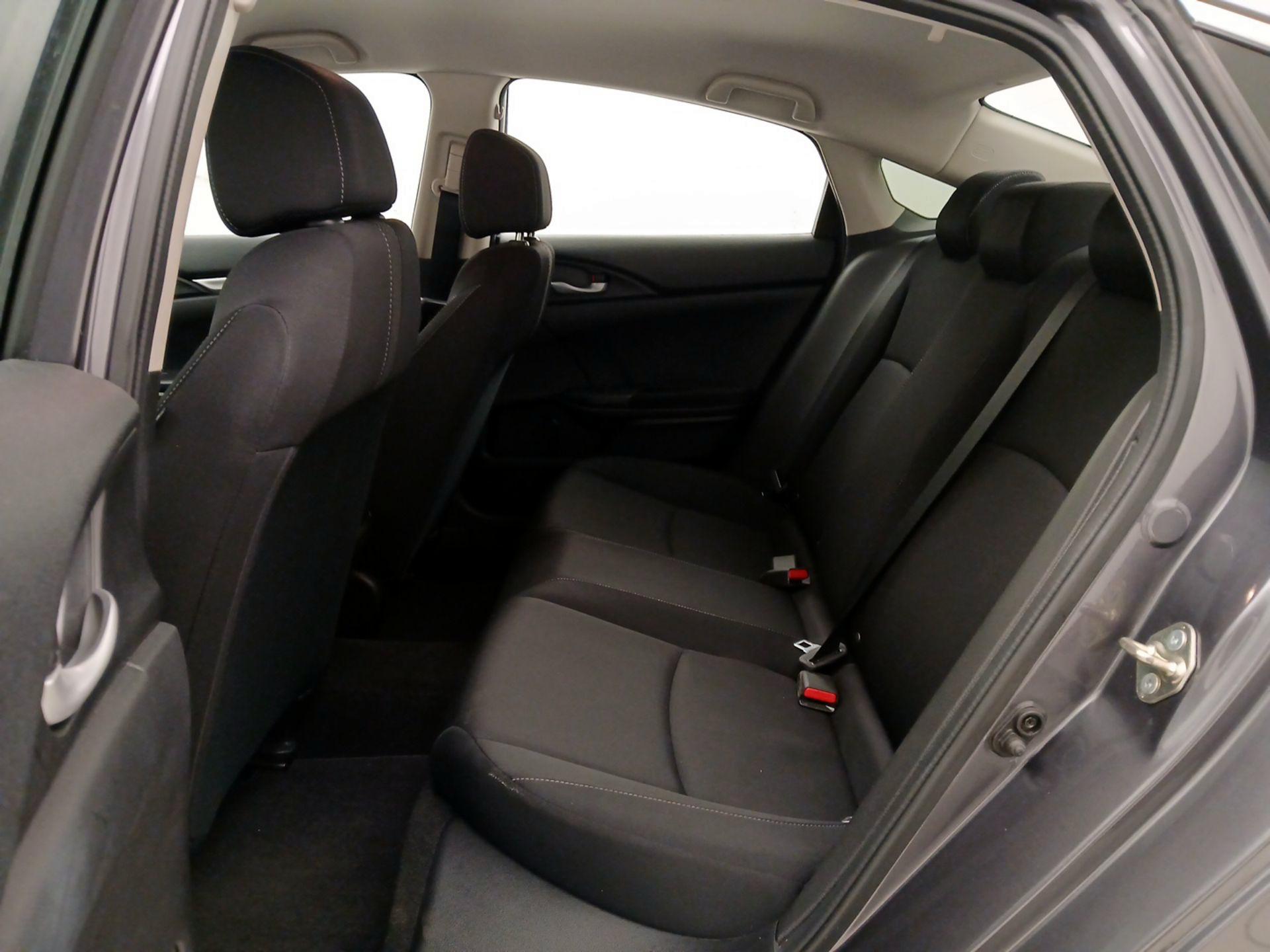 Thumbnail: 2017 Honda Civic - 19