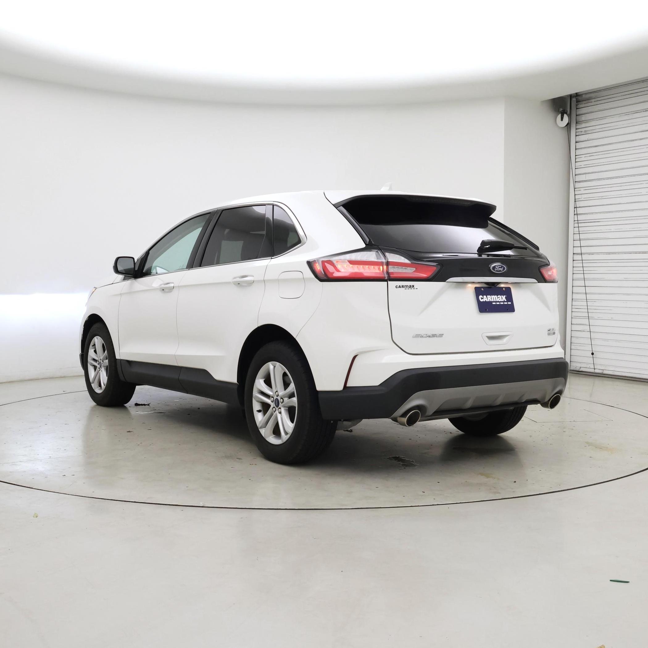 Thumbnail: 2020 Ford Edge - 2