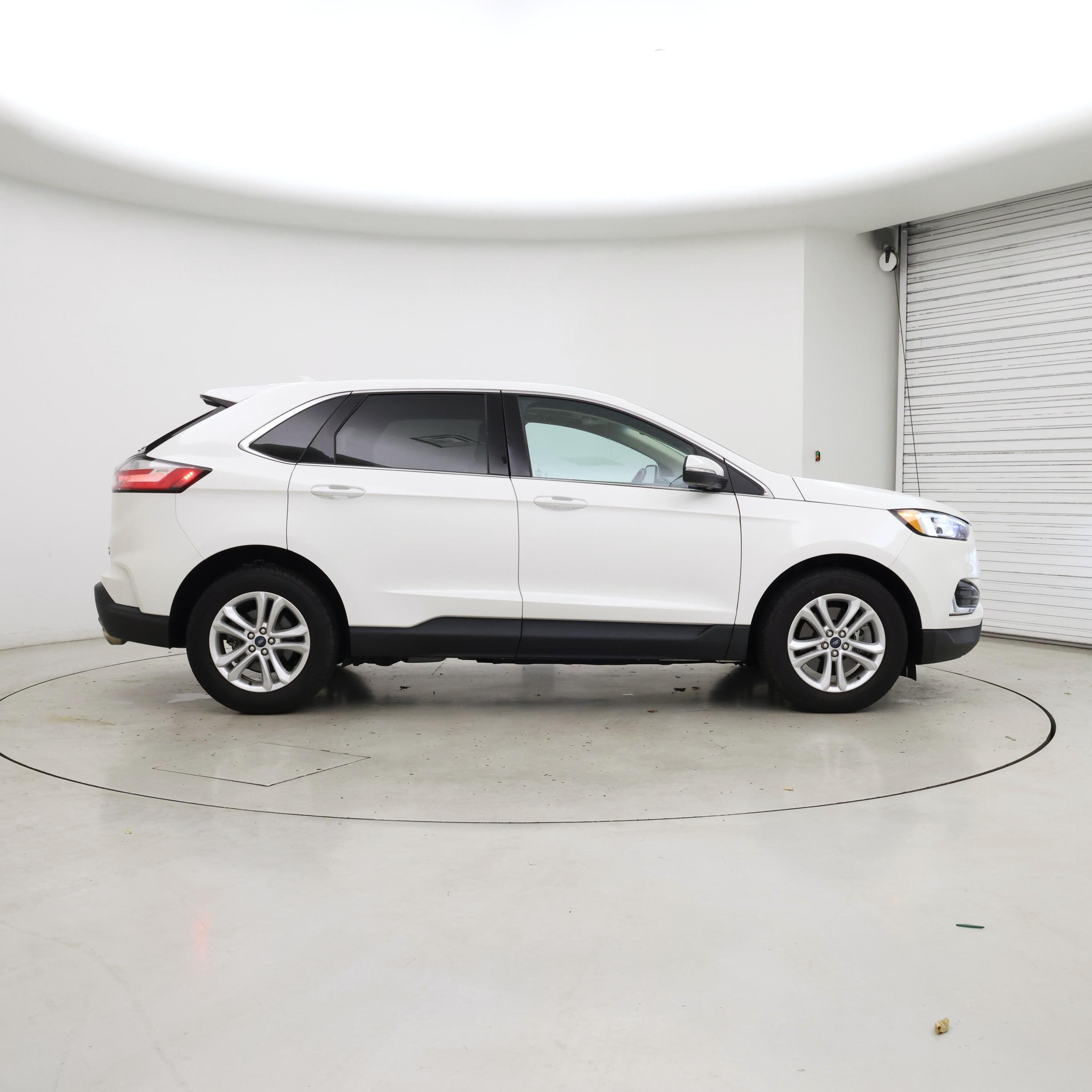 Thumbnail: 2020 Ford Edge - 7