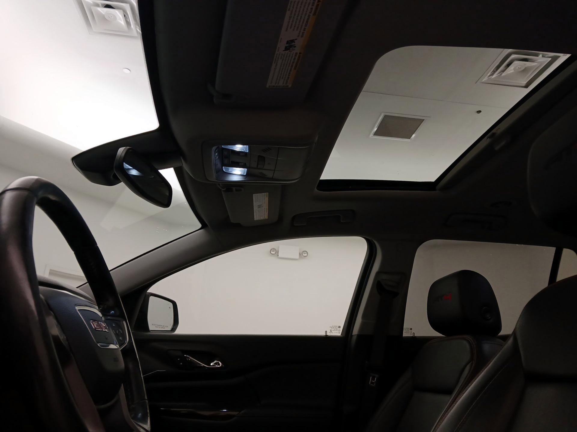 Thumbnail: 2021 GMC Acadia - 20