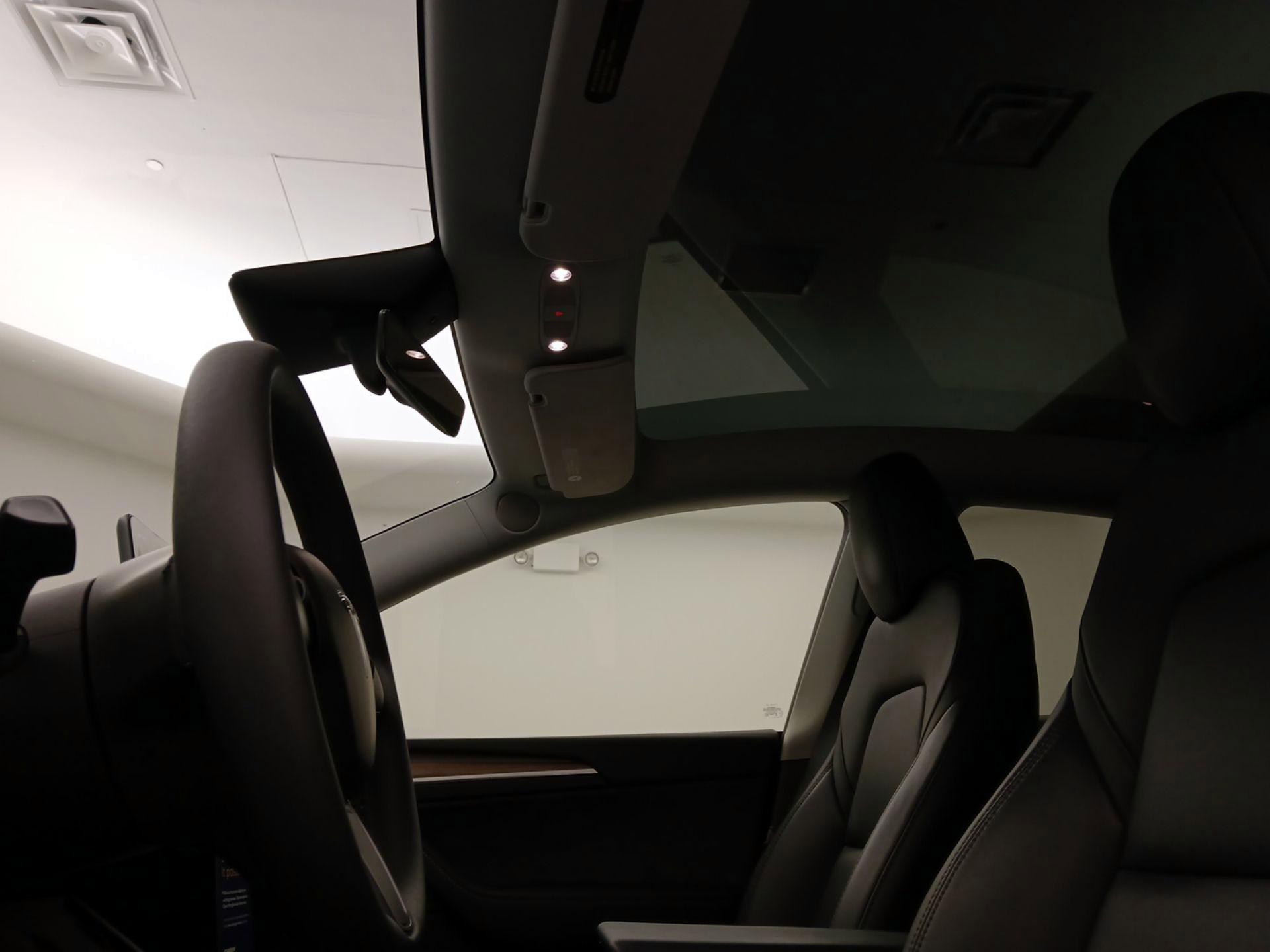 Thumbnail: 2024 Tesla Model Y - 18