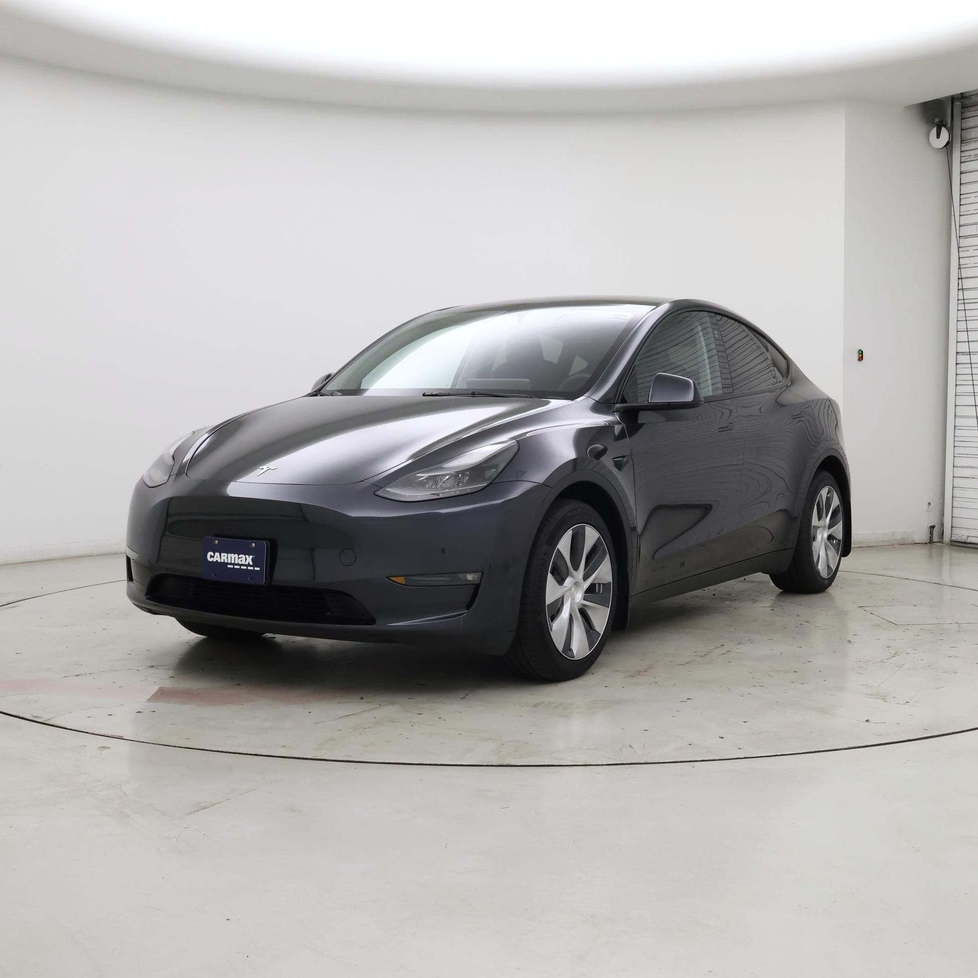 Thumbnail: 2024 Tesla Model Y - 4