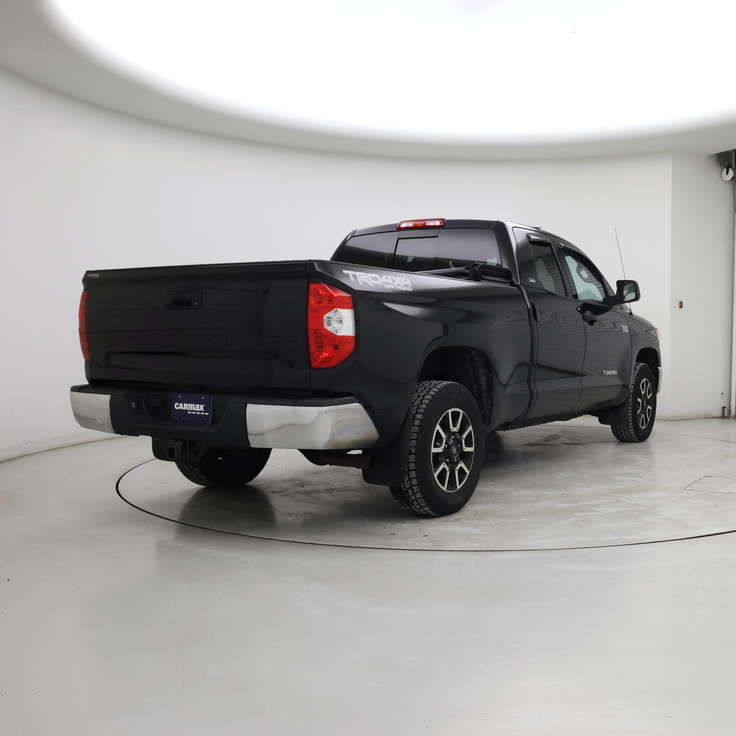 Thumbnail: 2019 Toyota Tundra - 8