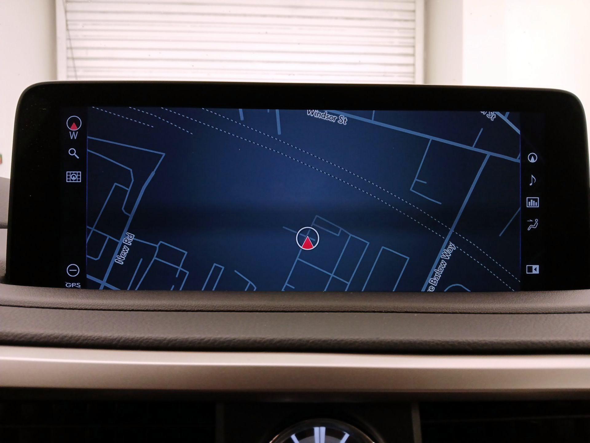 Thumbnail: 2020 Lexus RX - 14