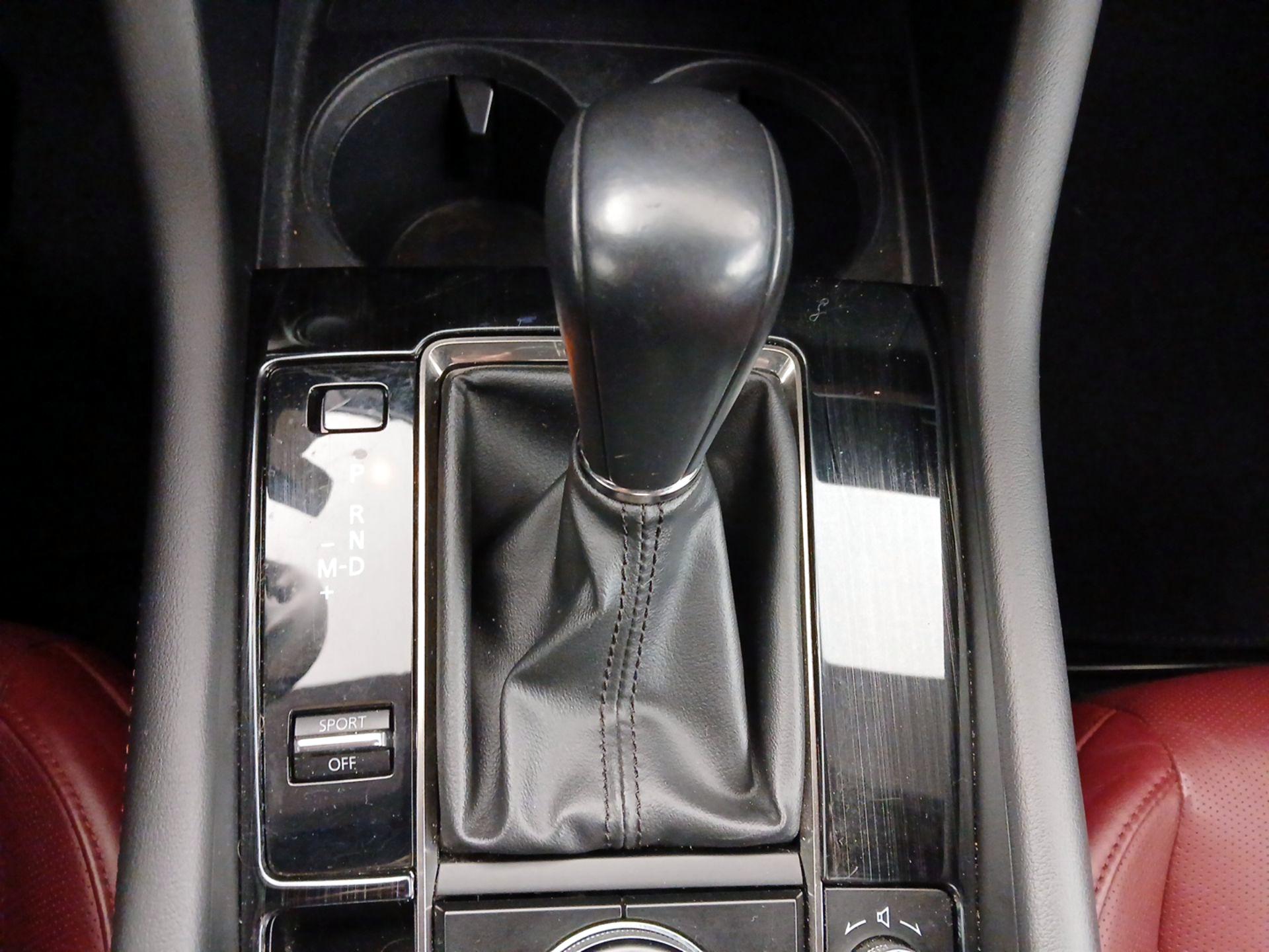 Thumbnail: 2023 Mazda Mazda3 - 17