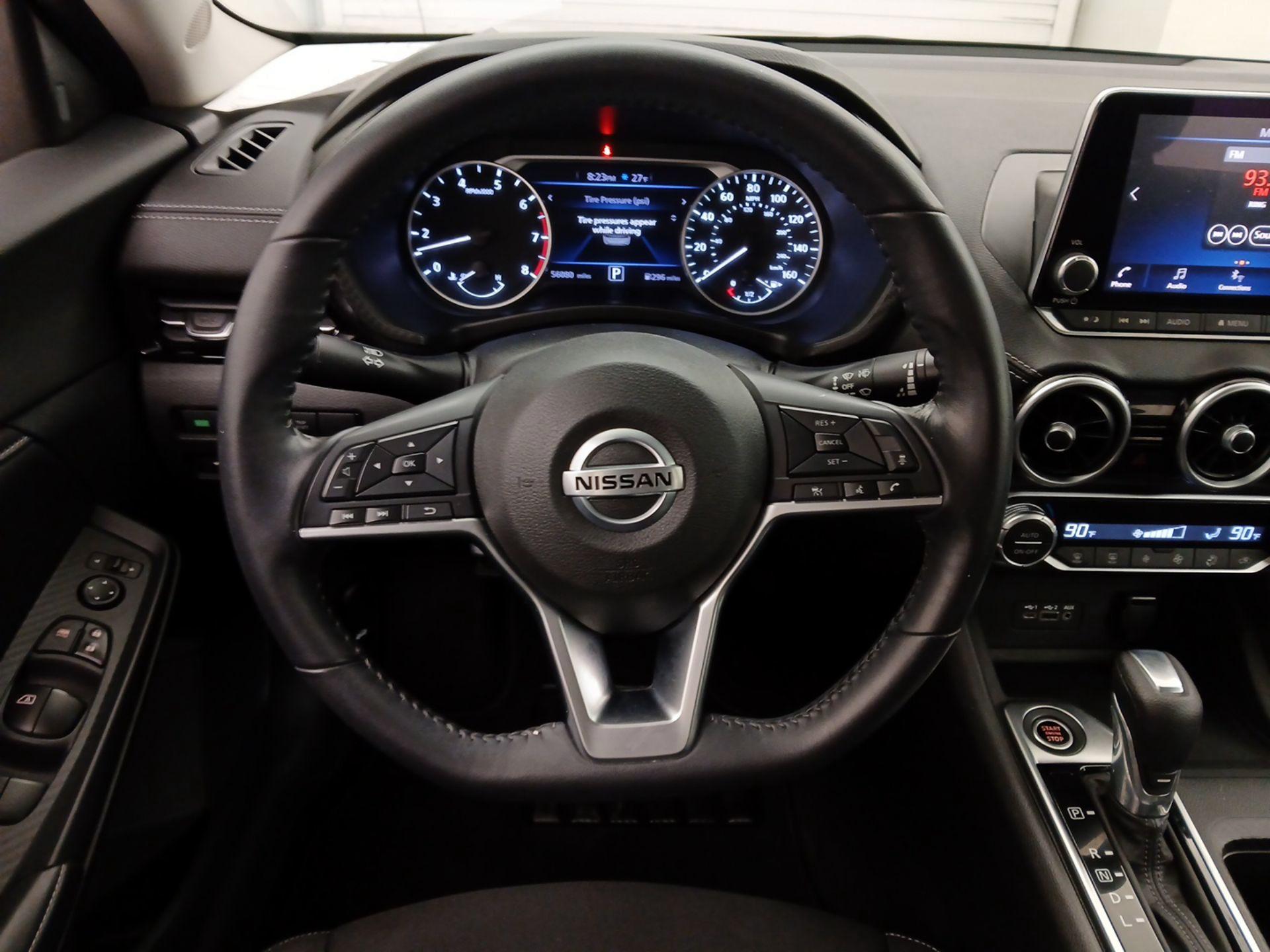 Thumbnail: 2020 Nissan Sentra - 10