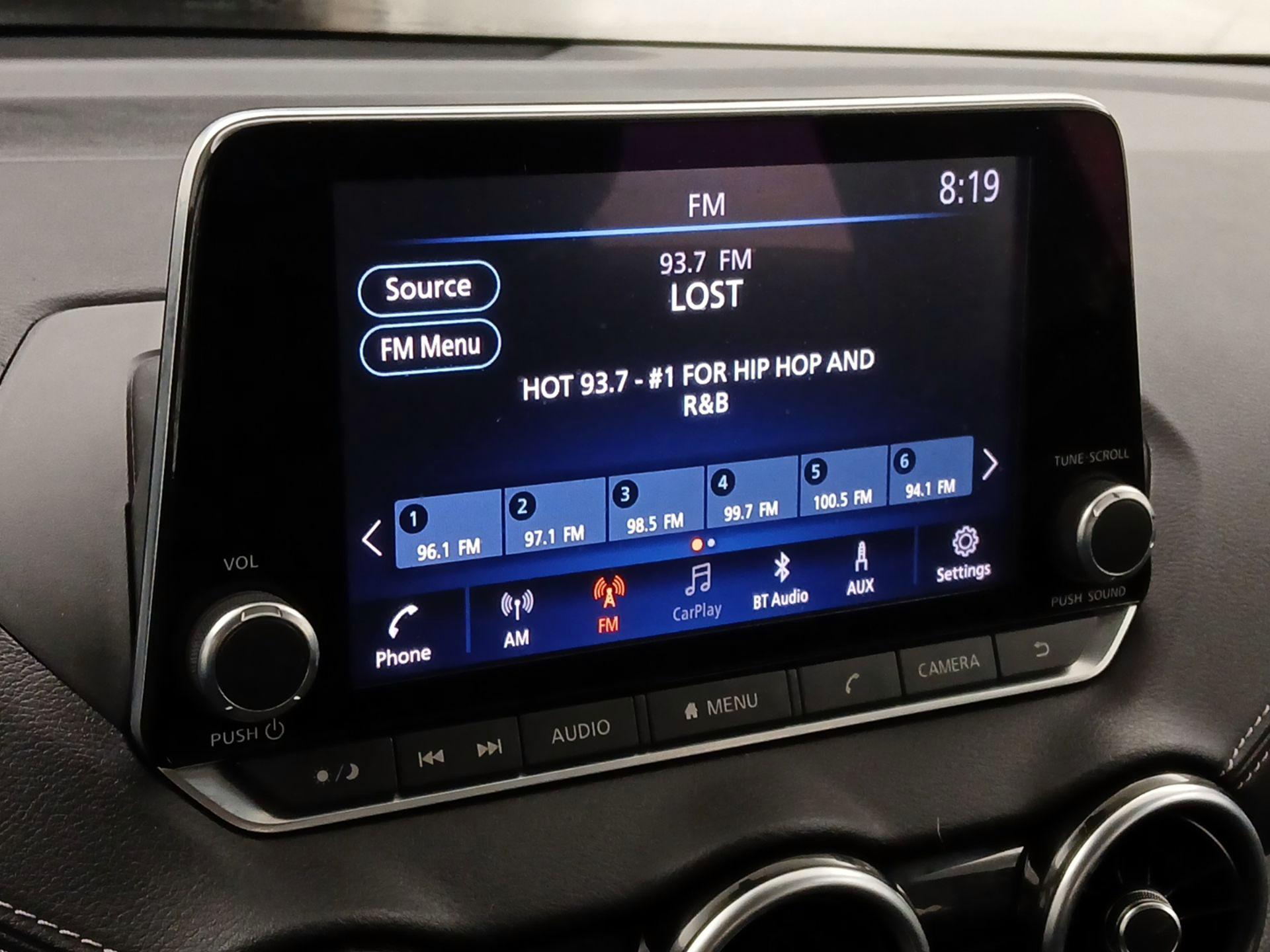 Thumbnail: 2020 Nissan Sentra - 15