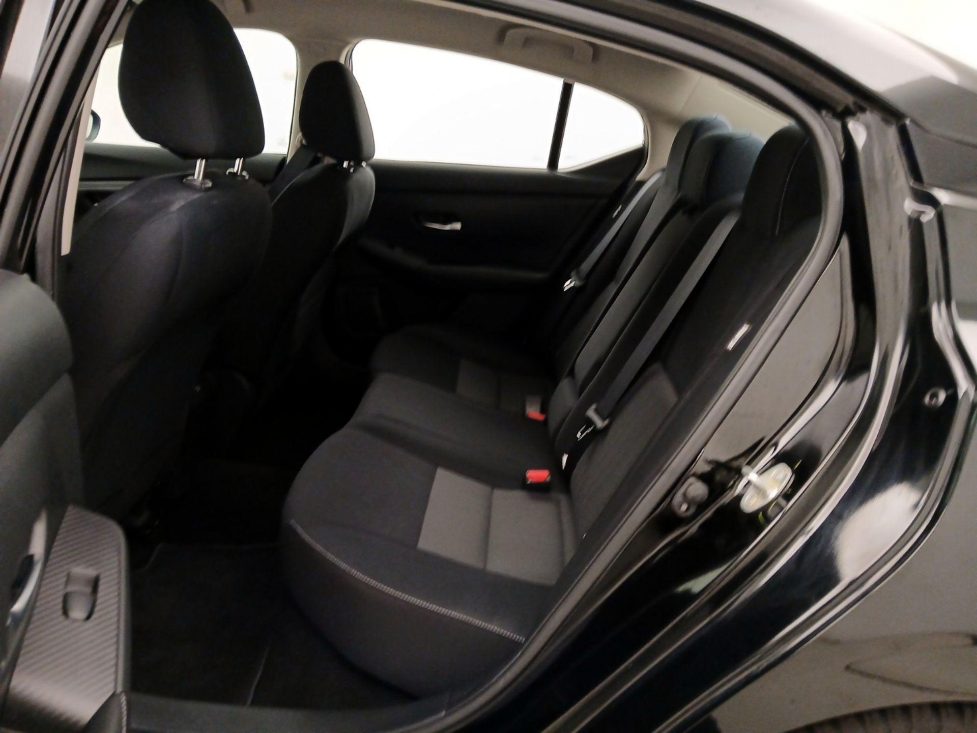 Thumbnail: 2020 Nissan Sentra - 19