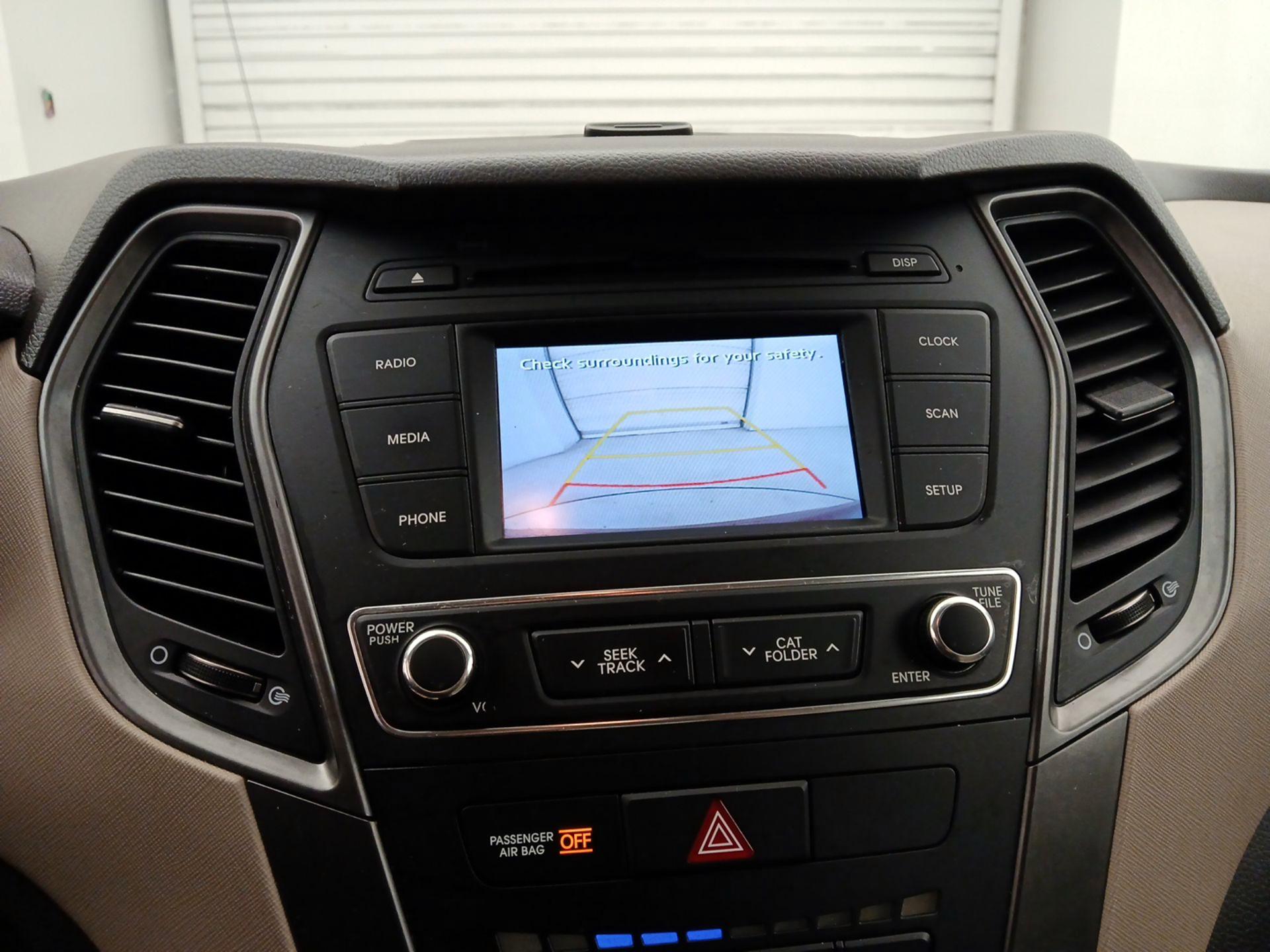 Thumbnail: 2017 Hyundai Santa Fe - 14