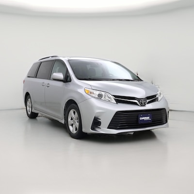 2019 Toyota Sienna LE
