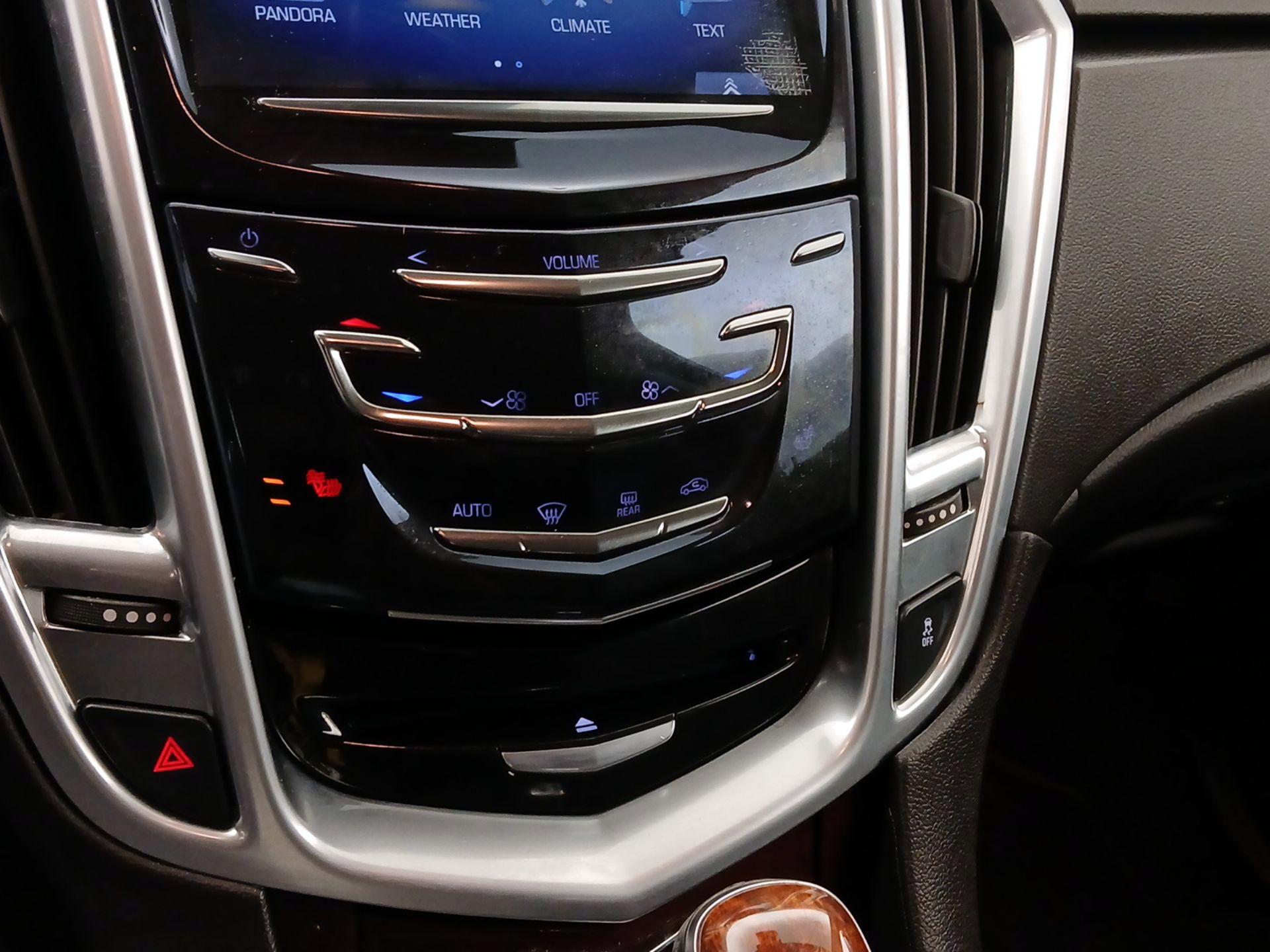 Thumbnail: 2015 Cadillac SRX - 16