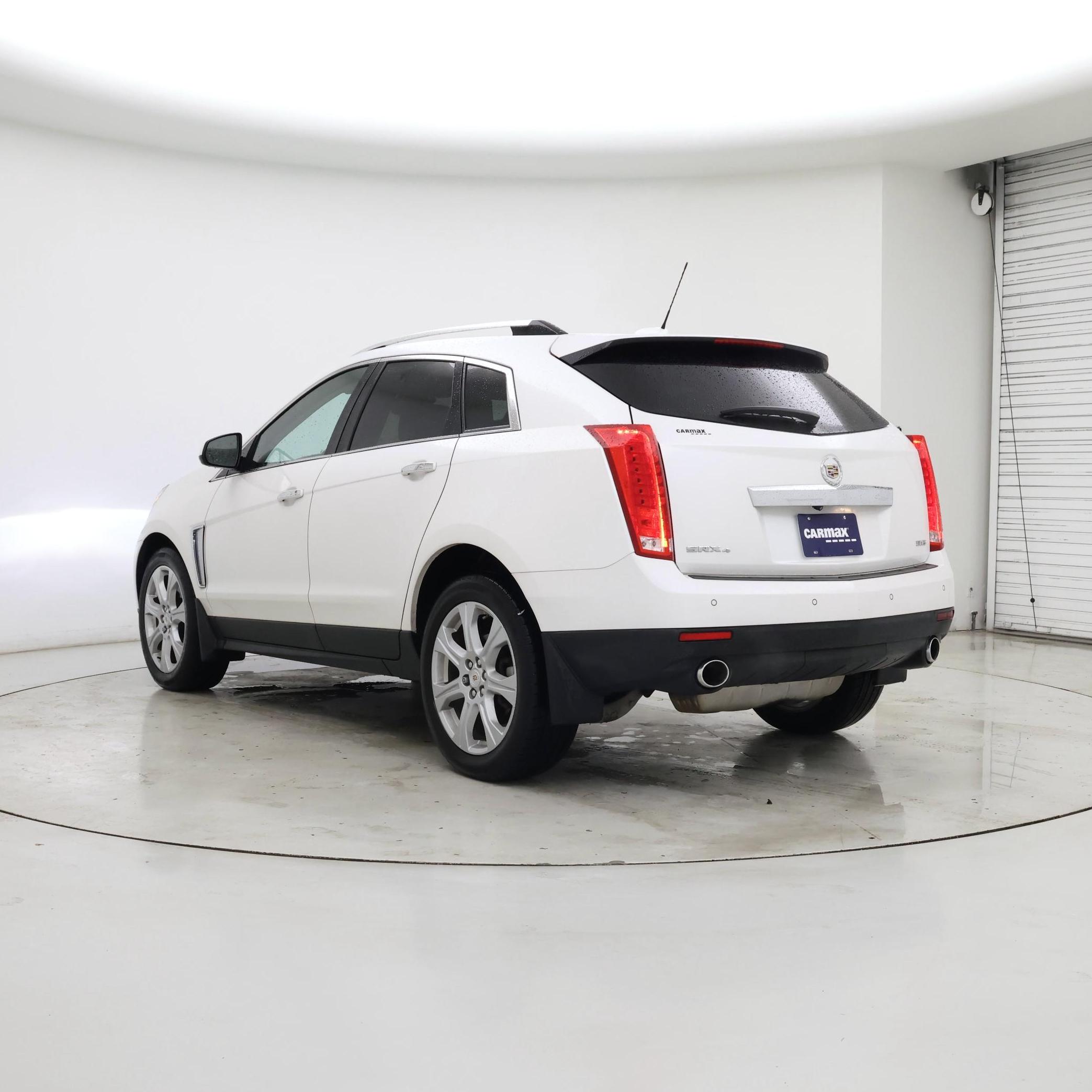 Thumbnail: 2015 Cadillac SRX - 2