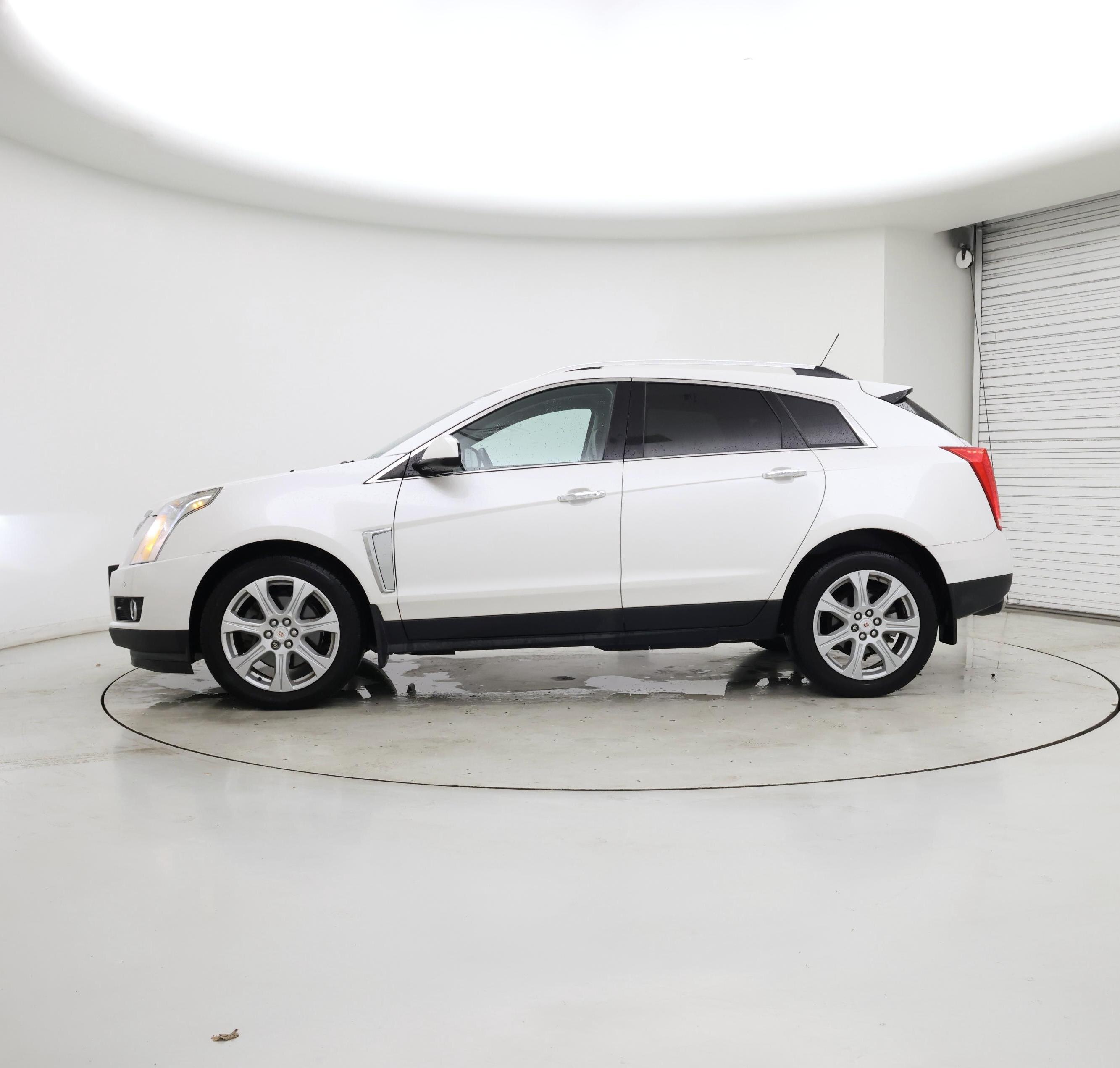 Thumbnail: 2015 Cadillac SRX - 3