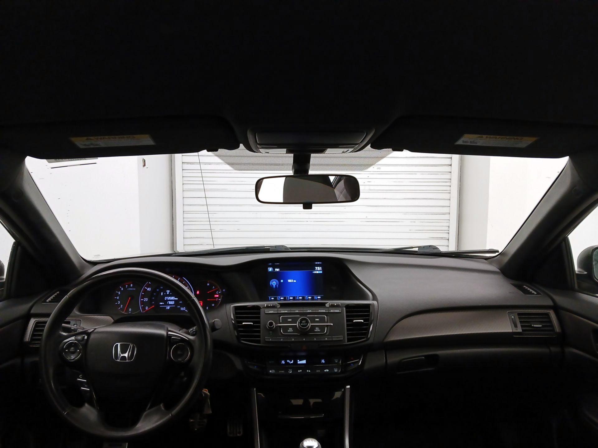 Thumbnail: 2017 Honda Accord - 9