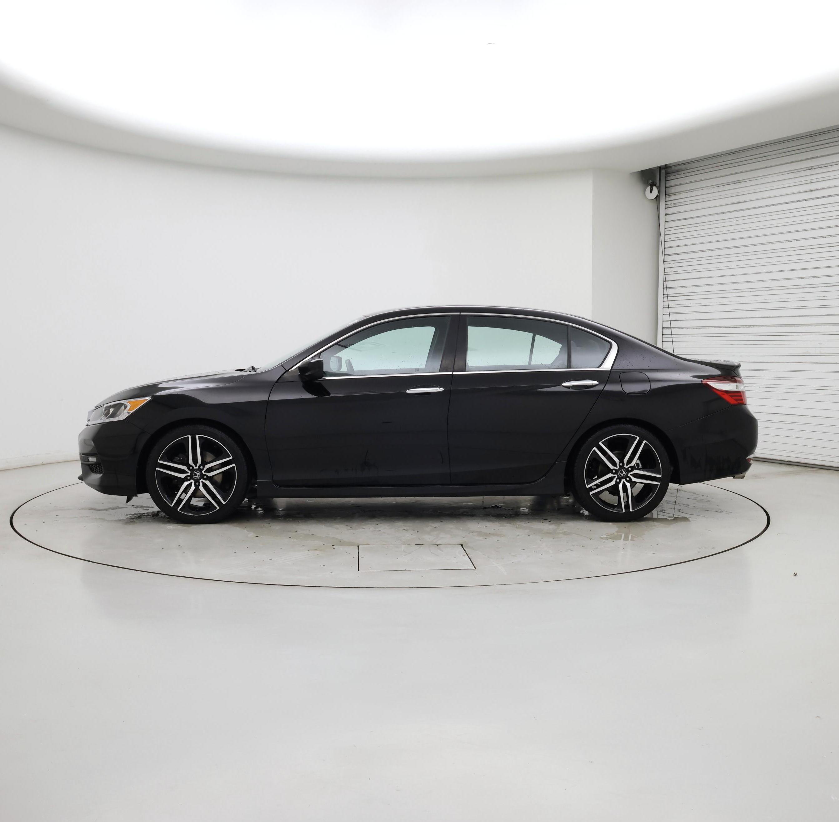 Thumbnail: 2017 Honda Accord - 3