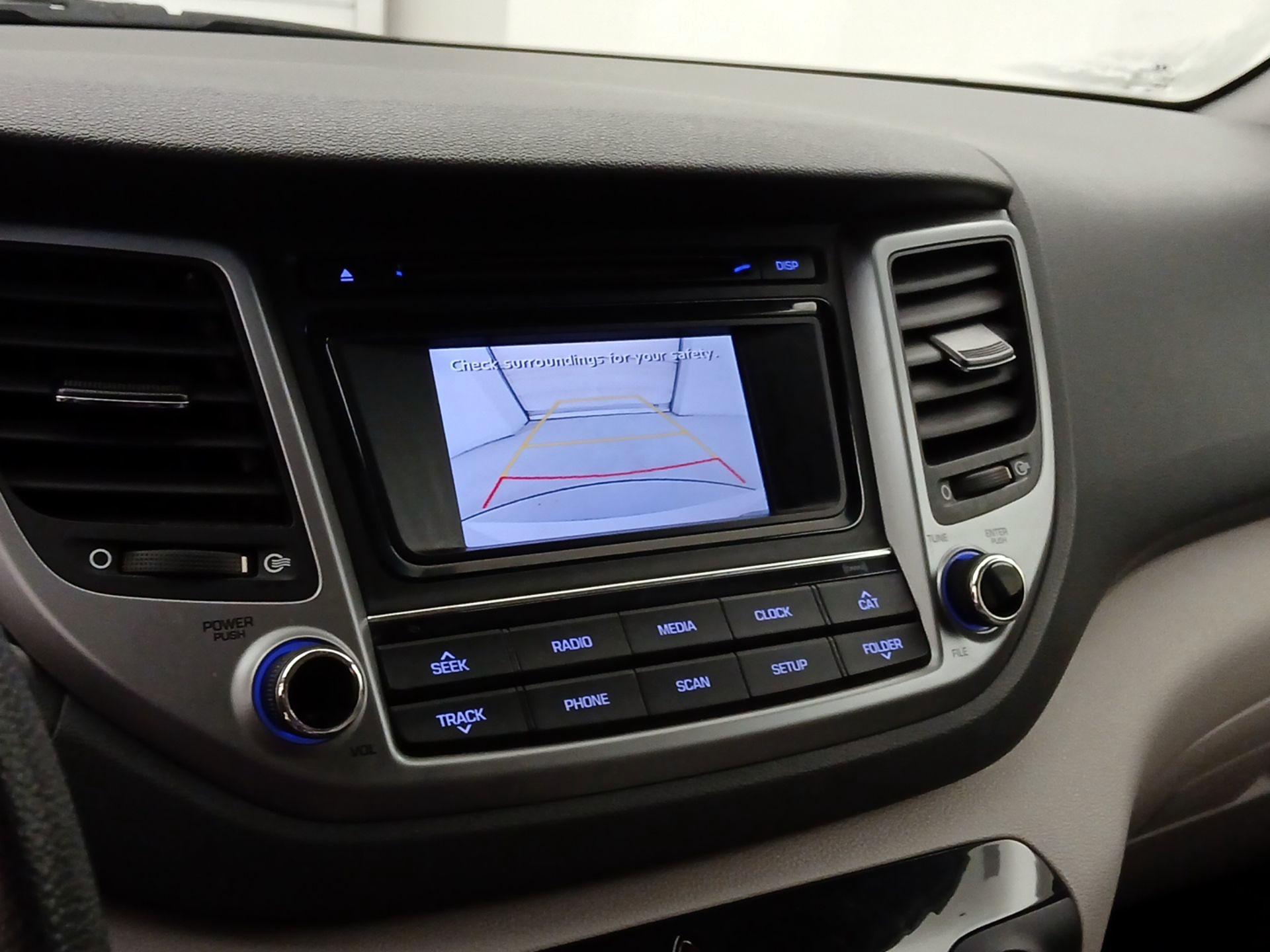 Thumbnail: 2017 Hyundai Tucson - 14