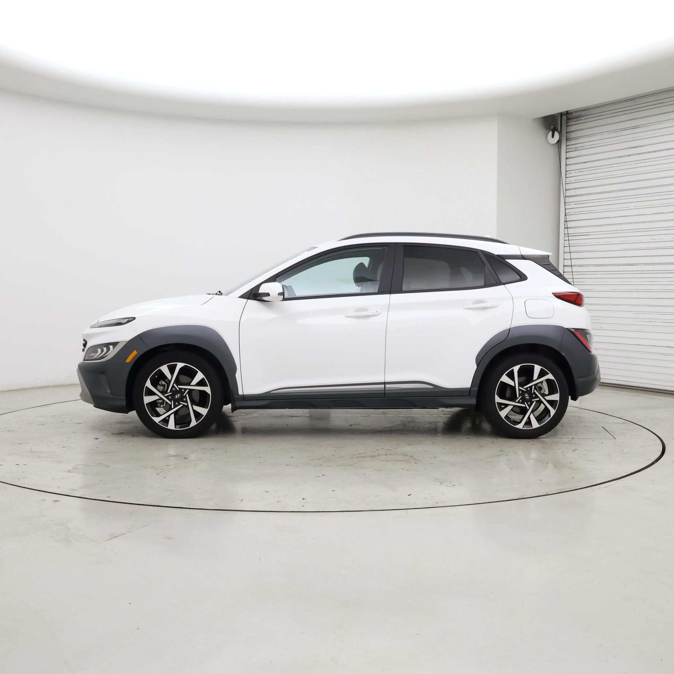 Thumbnail: 2022 Hyundai Kona - 3