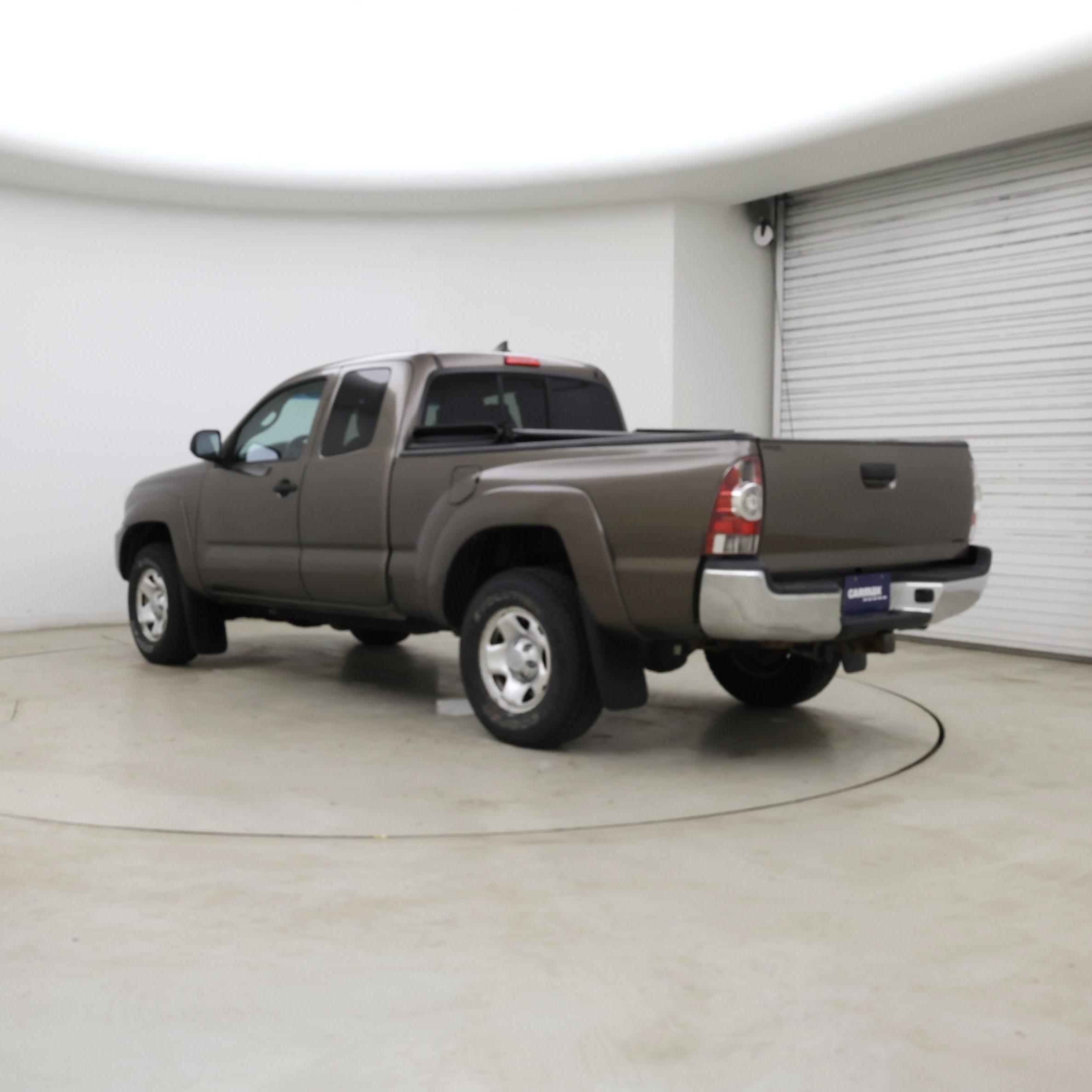 Thumbnail: 2014 Toyota Tacoma - 2