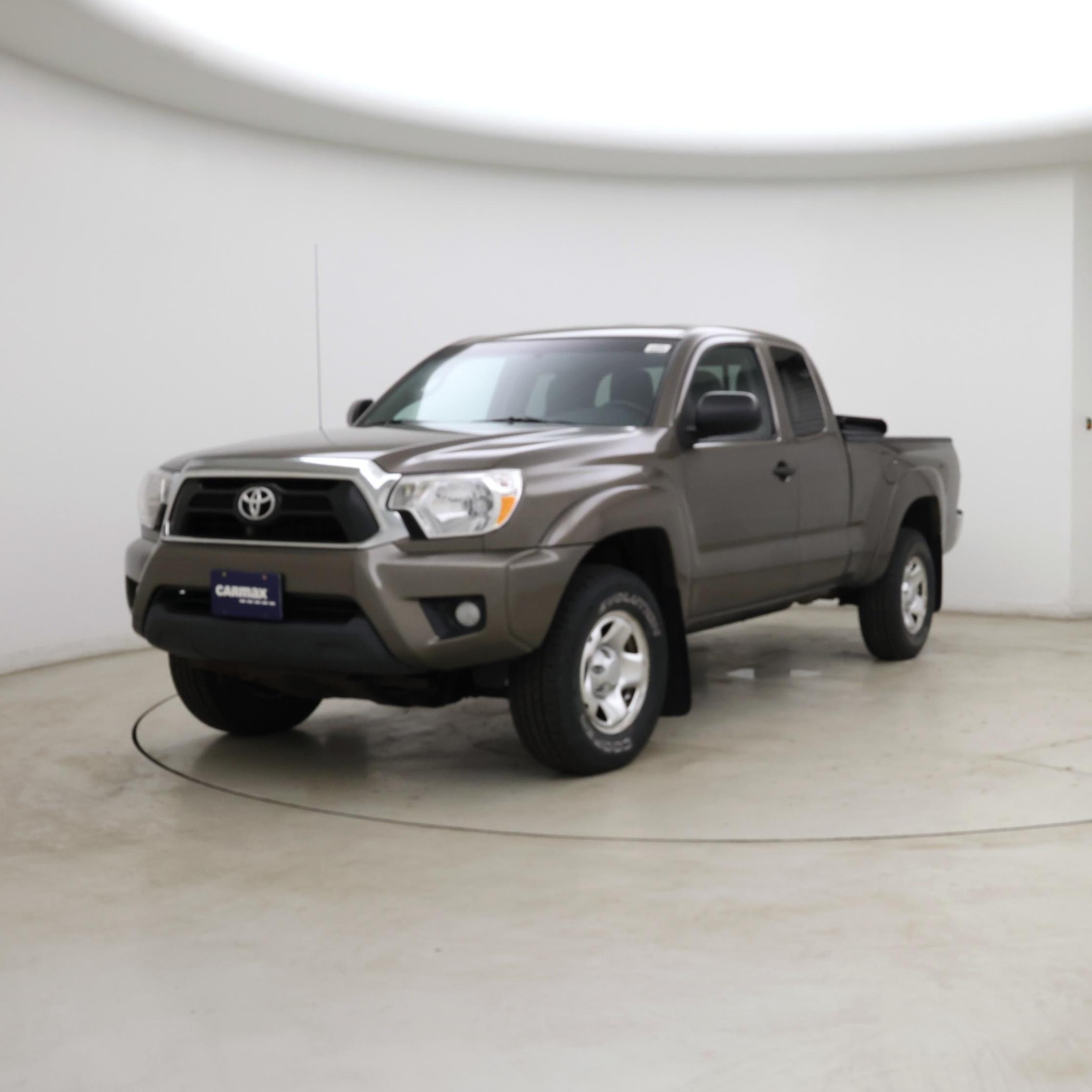 Thumbnail: 2014 Toyota Tacoma - 4